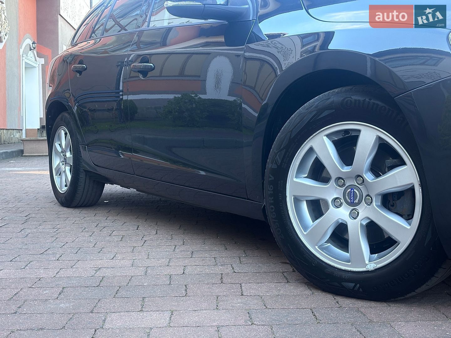 Volvo V60 2015 VIN YV1FW8481F1227219 фото оголошення 20 з 202