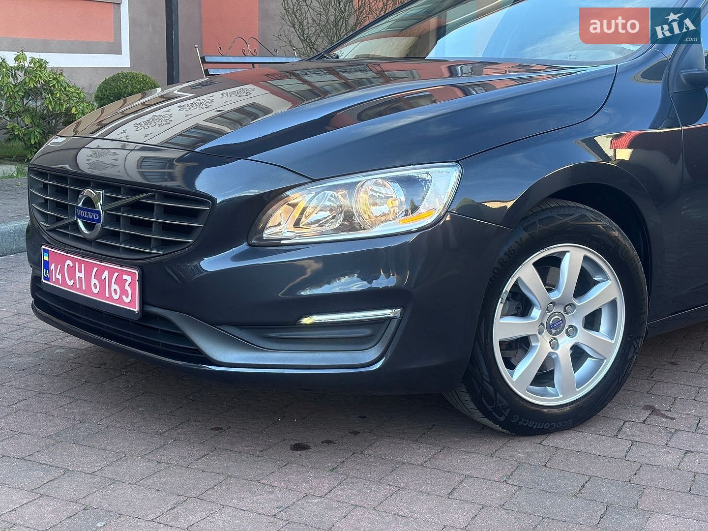 Volvo V60 2015 VIN YV1FW8481F1227219 фото оголошення 32 з 202