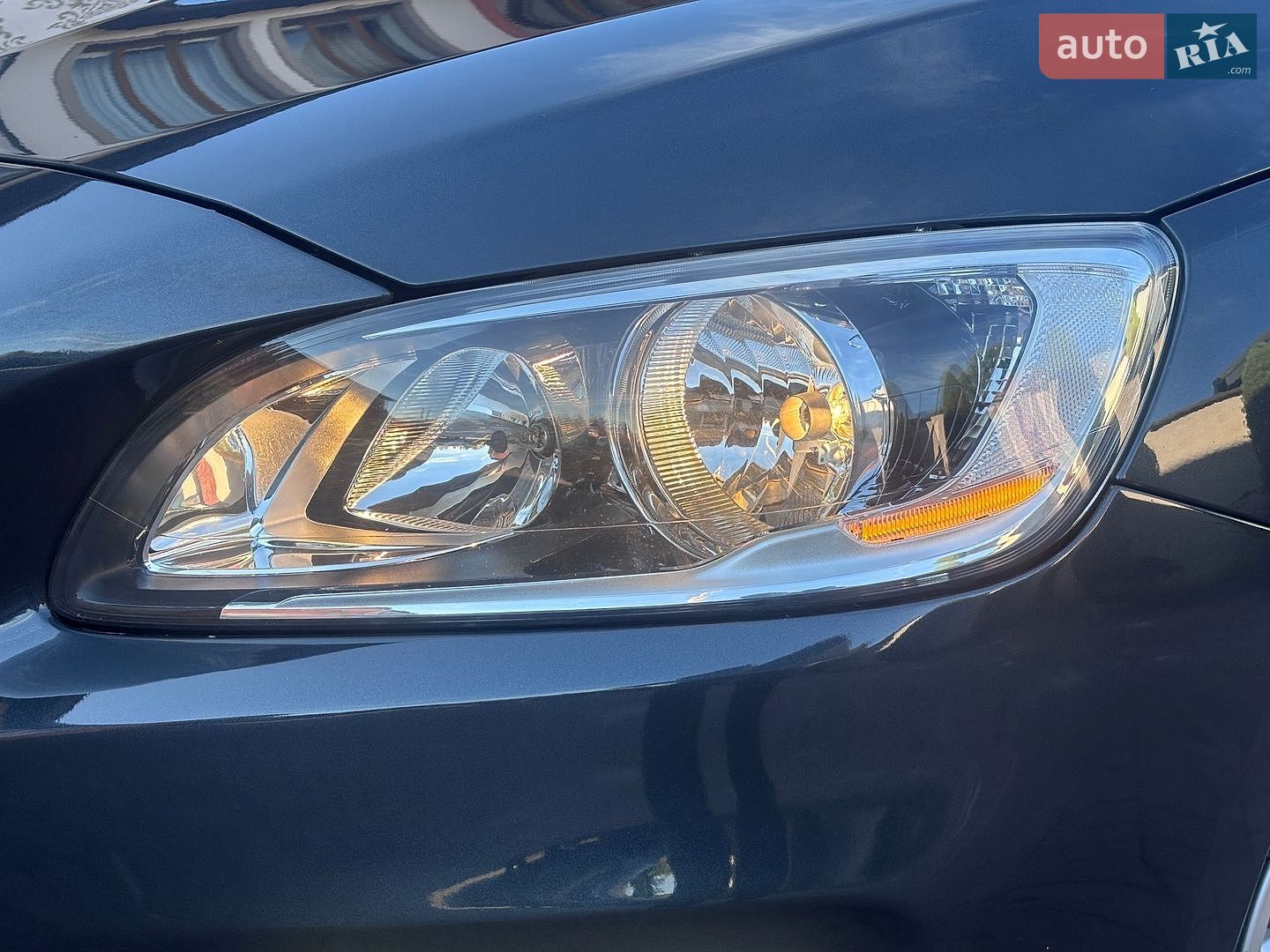 Volvo V60 2015 VIN YV1FW8481F1227219 фото оголошення 37 з 202
