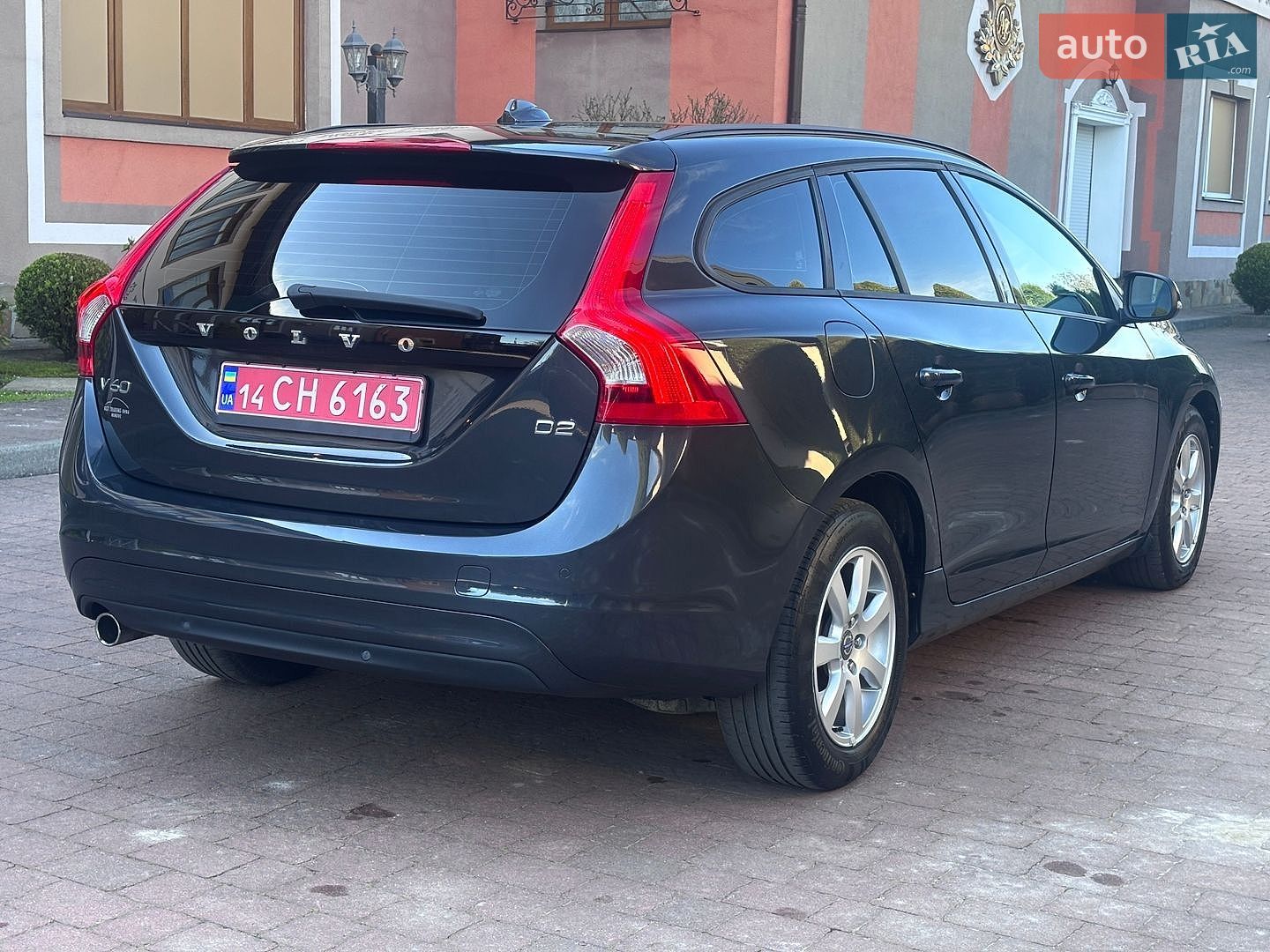 Volvo V60 2015 VIN YV1FW8481F1227219 фото оголошення 45 з 202