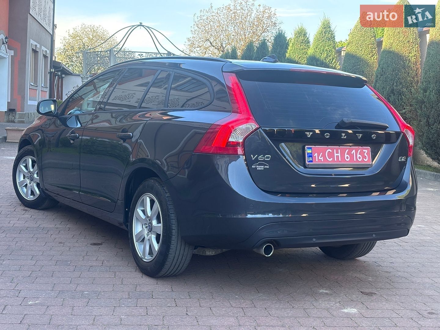 Volvo V60 2015 VIN YV1FW8481F1227219 фото оголошення 50 з 202