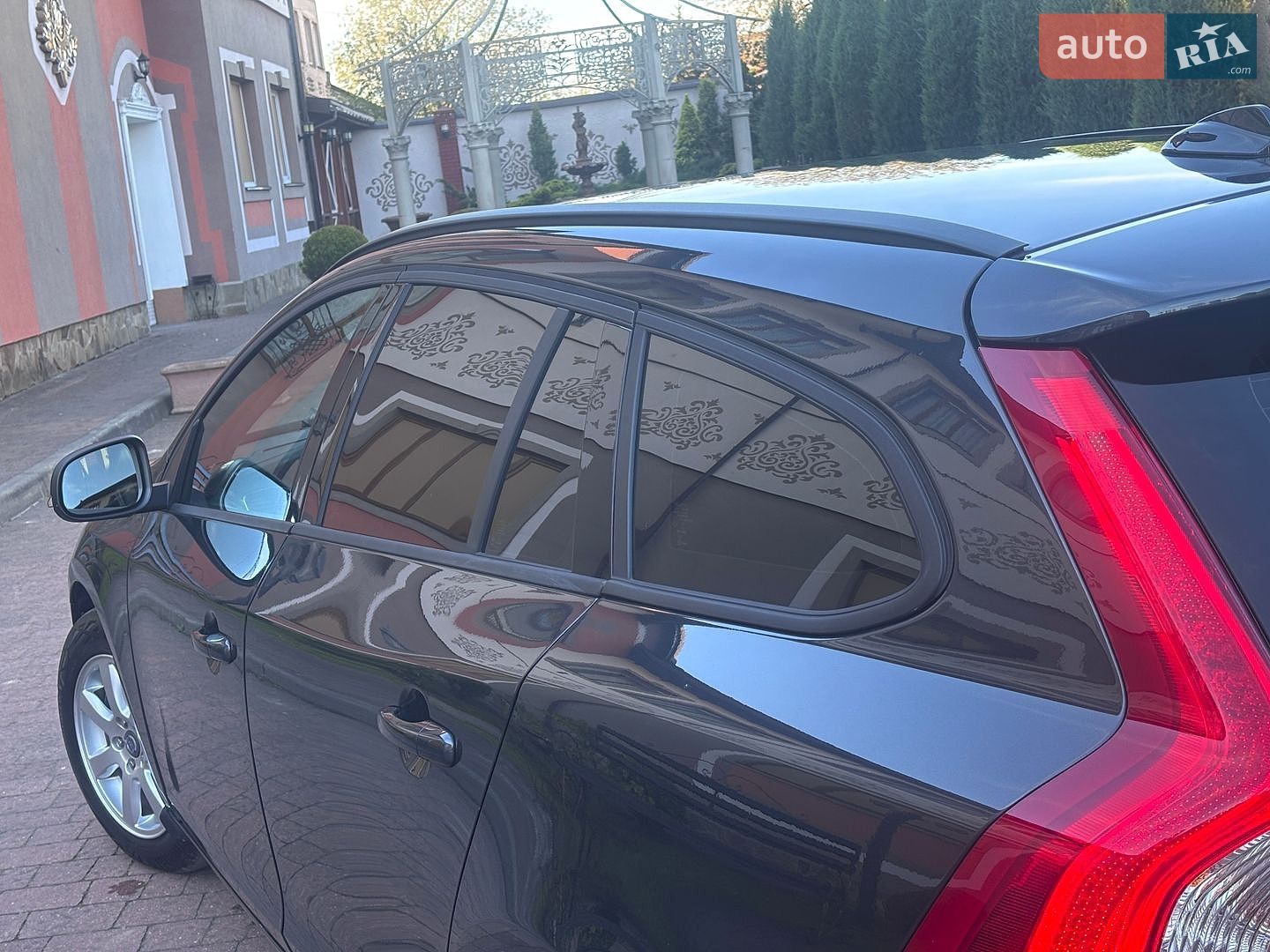 Volvo V60 2015 VIN YV1FW8481F1227219 фото оголошення 64 з 202
