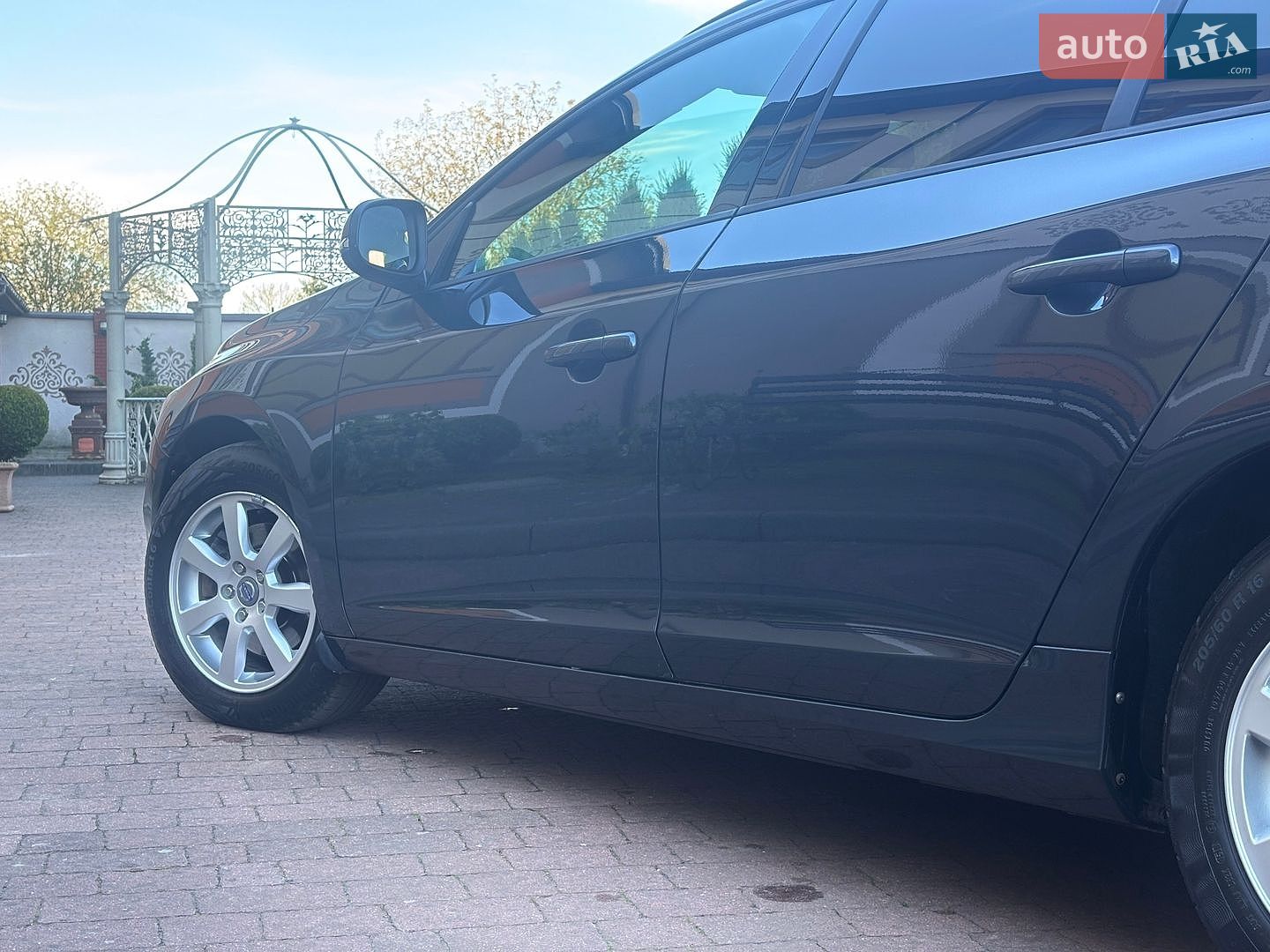 Volvo V60 2015 VIN YV1FW8481F1227219 фото оголошення 63 з 202