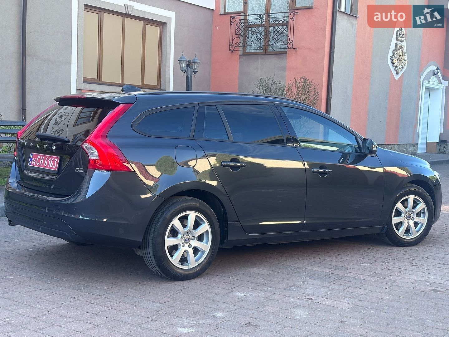 Volvo V60 2015 VIN YV1FW8481F1227219 фото оголошення 69 з 202
