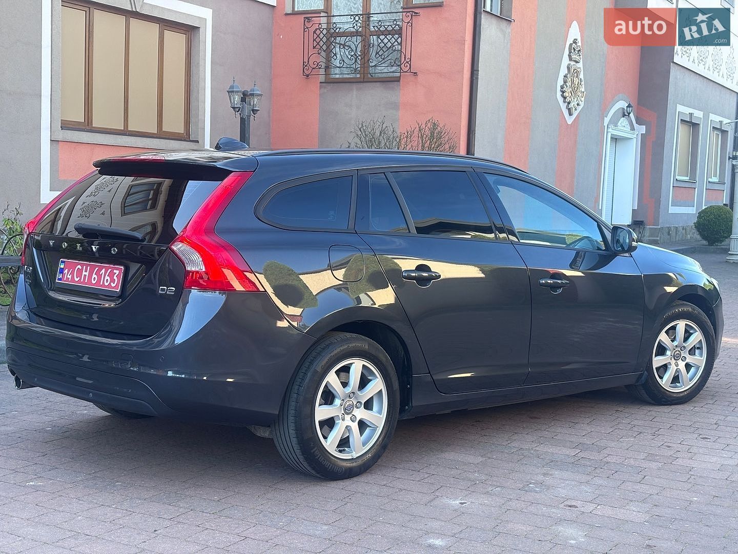 Volvo V60 2015 VIN YV1FW8481F1227219 фото оголошення 70 з 202