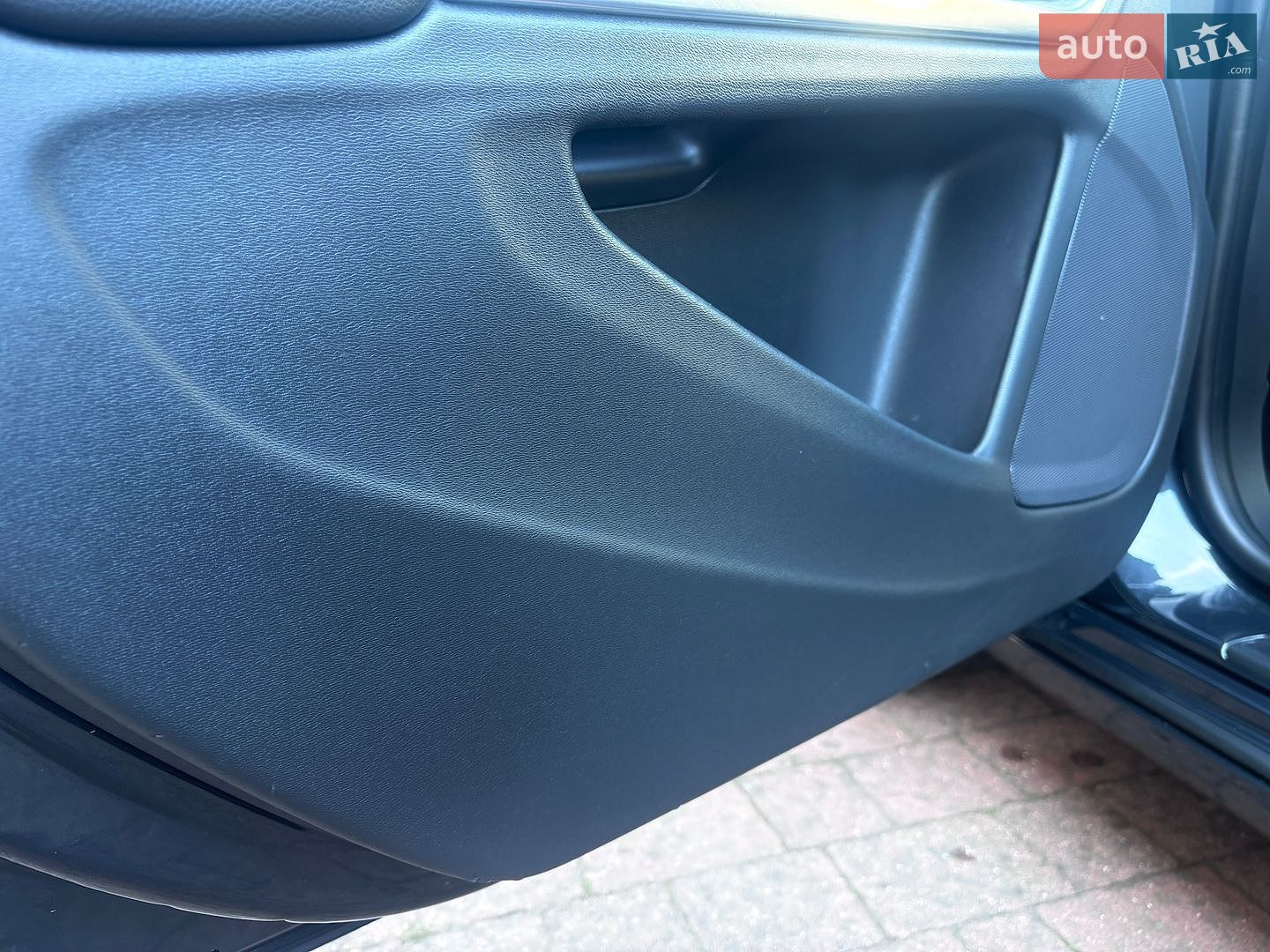 Volvo V60 2015 VIN YV1FW8481F1227219 фото оголошення 100 з 202
