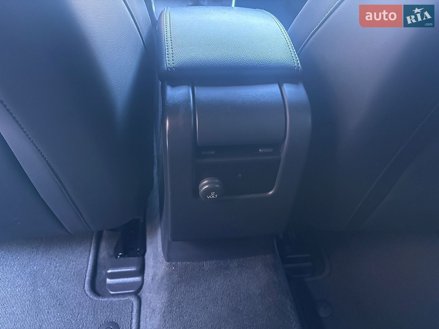 Volvo V60 2015 VIN YV1FW8481F1227219 фото оголошення 115 з 202