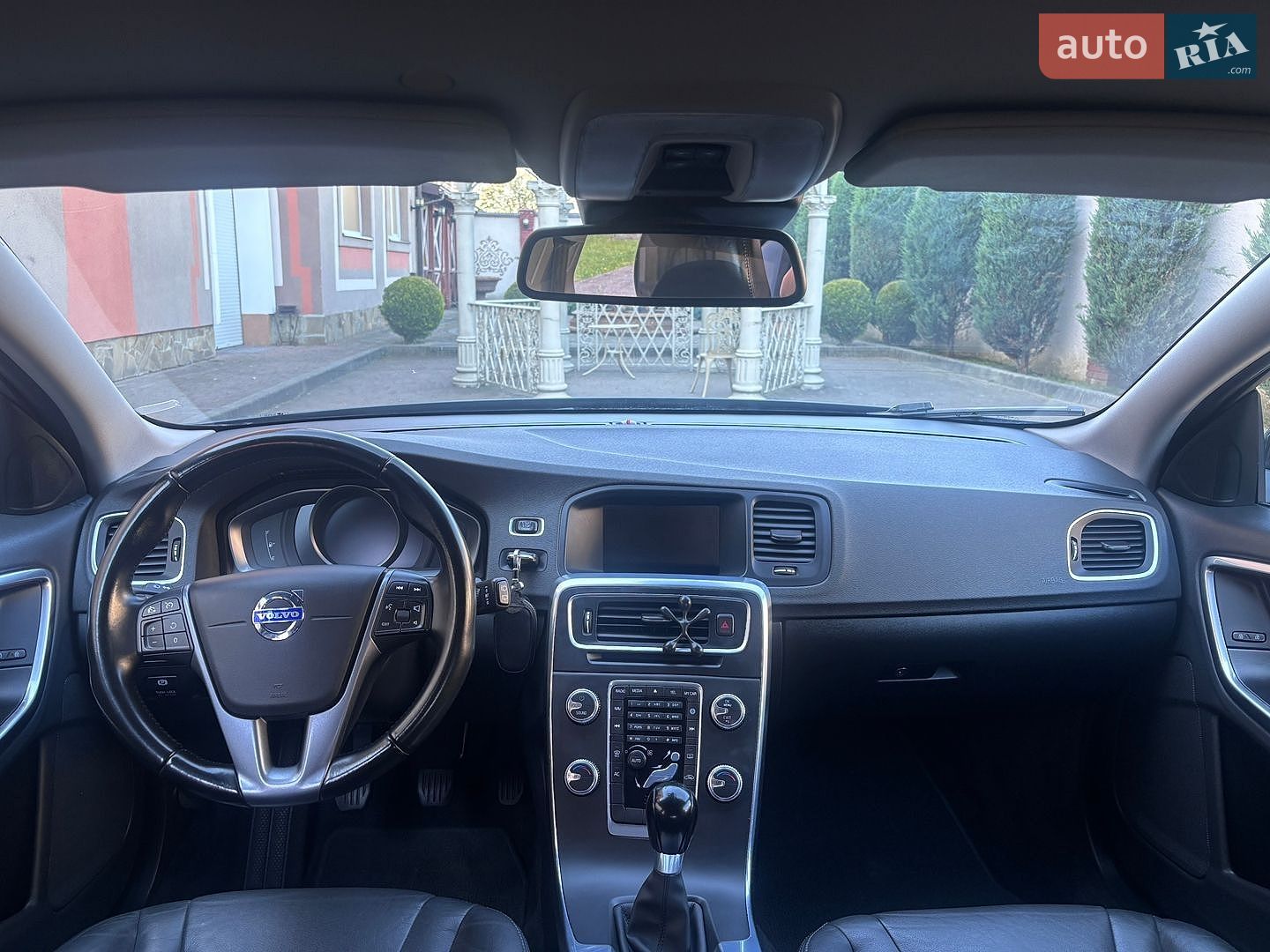 Volvo V60 2015 VIN YV1FW8481F1227219 фото оголошення 120 з 202