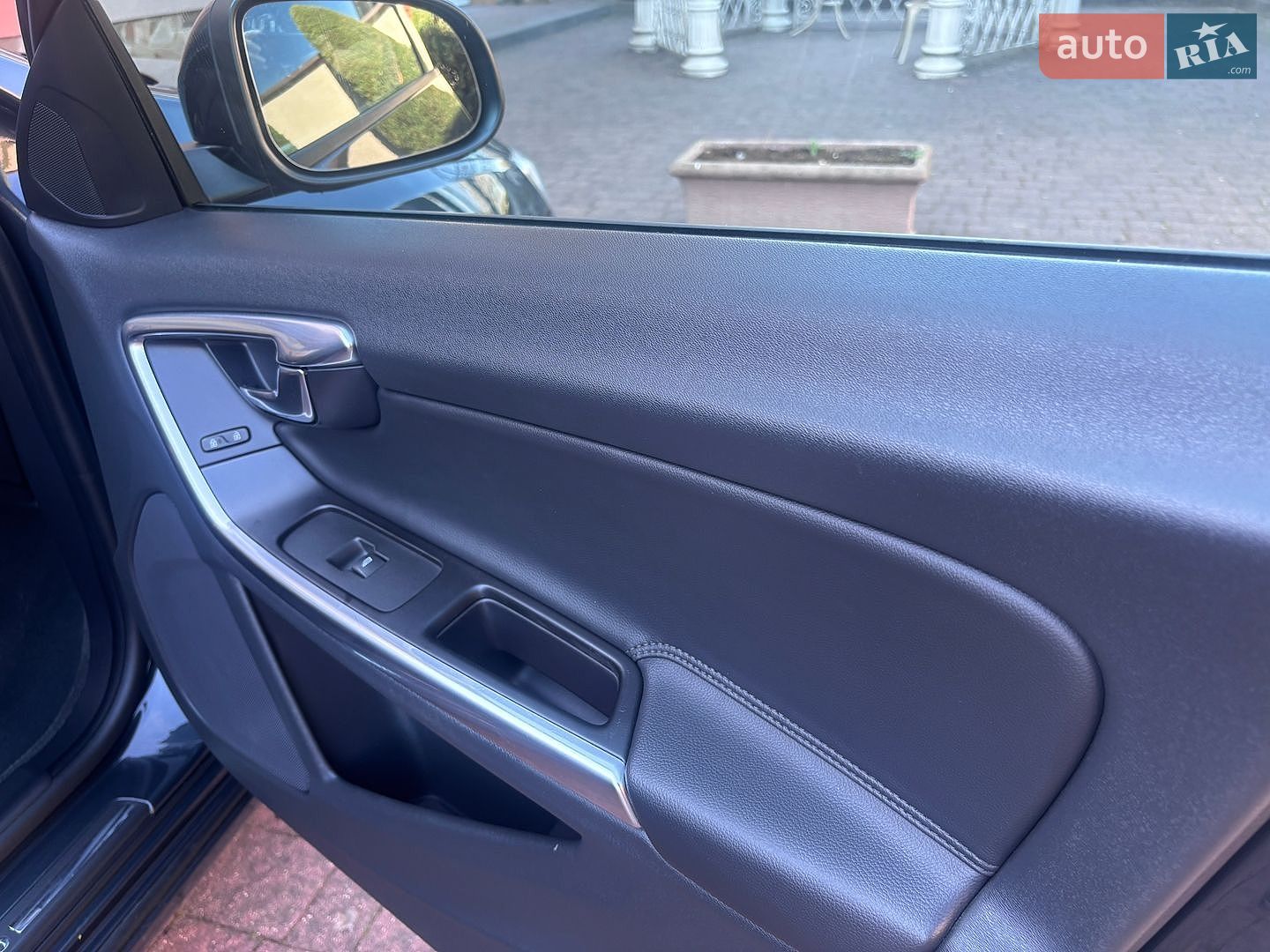Volvo V60 2015 VIN YV1FW8481F1227219 фото оголошення 147 з 202