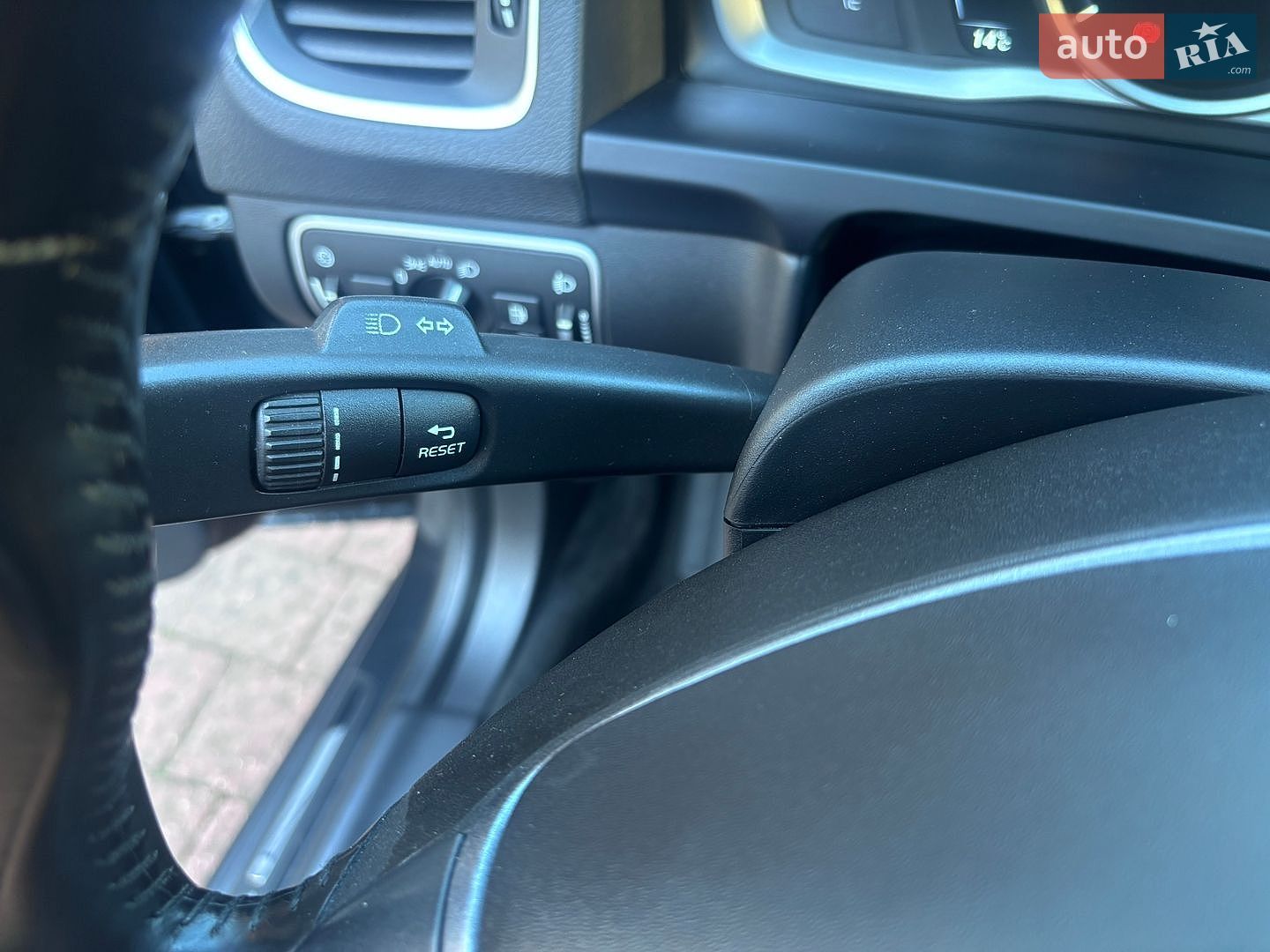 Volvo V60 2015 VIN YV1FW8481F1227219 фото оголошення 158 з 202