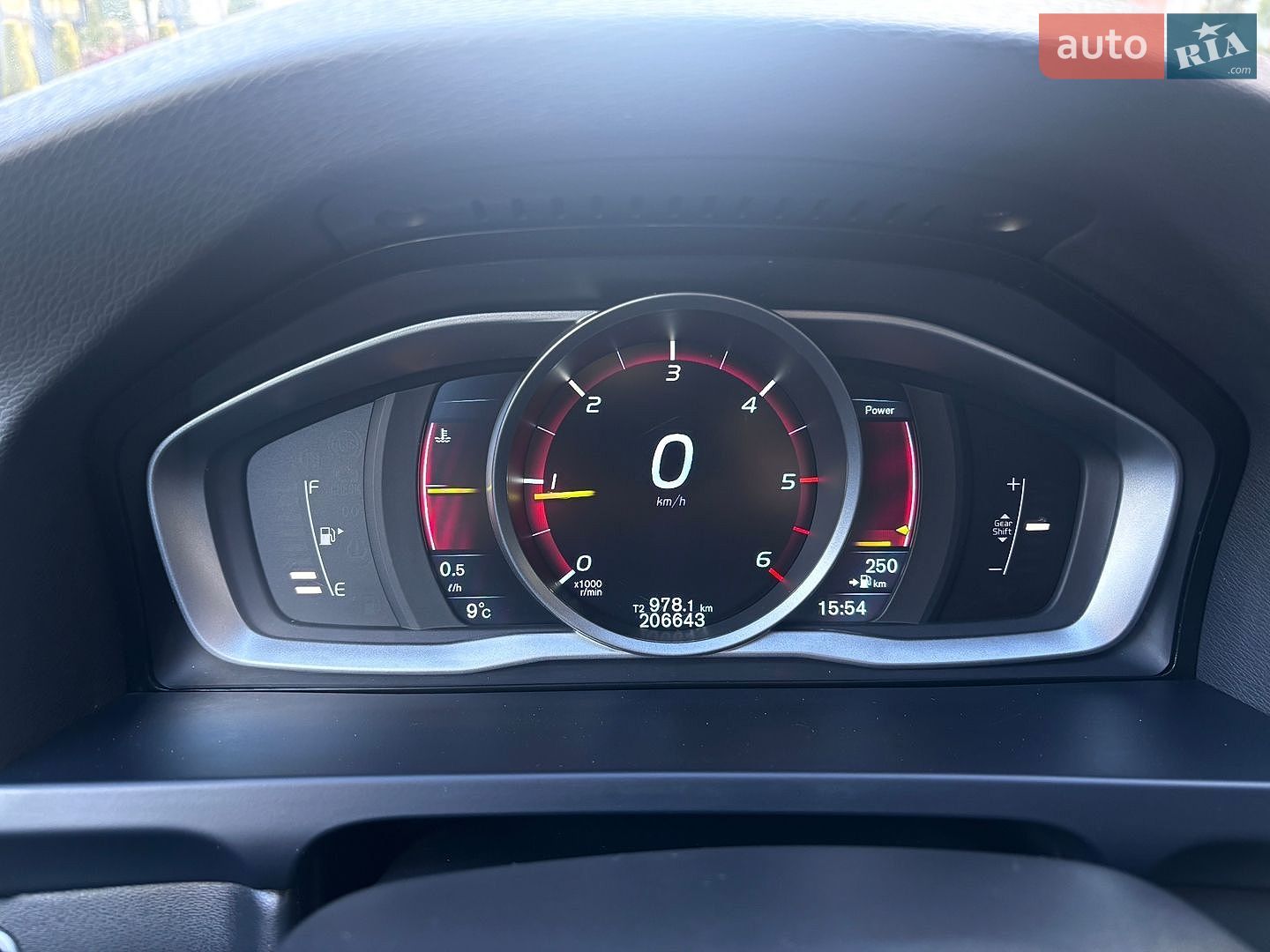 Volvo V60 2015 VIN YV1FW8481F1227219 фото оголошення 168 з 202