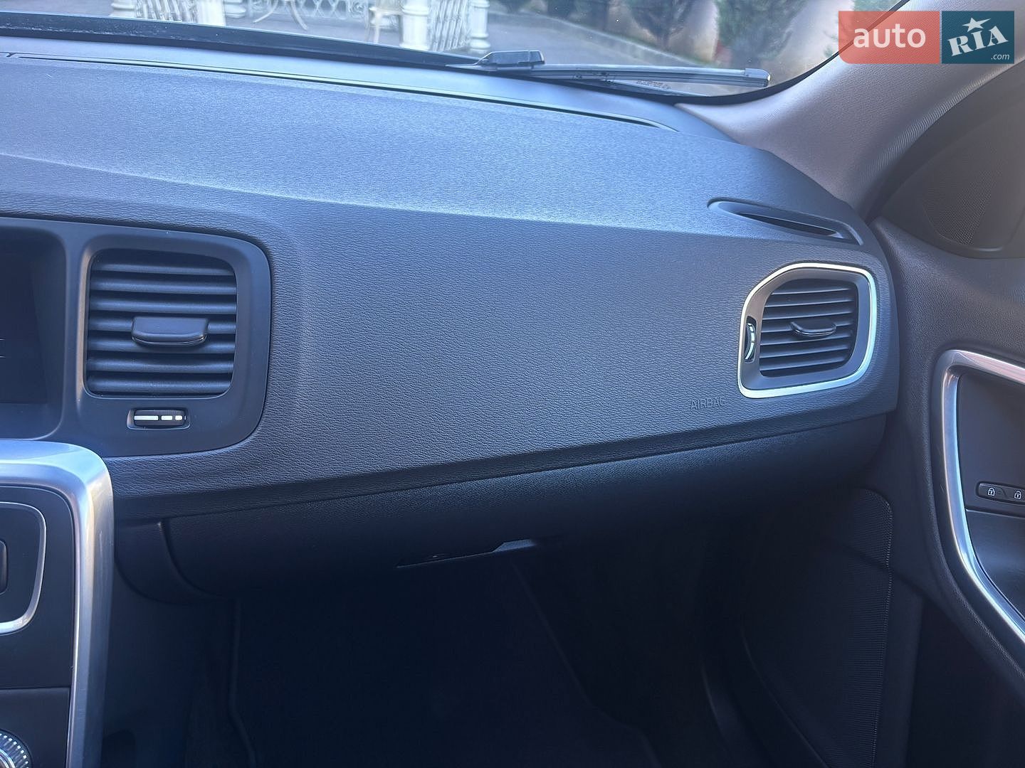Volvo V60 2015 VIN YV1FW8481F1227219 фото оголошення 183 з 202