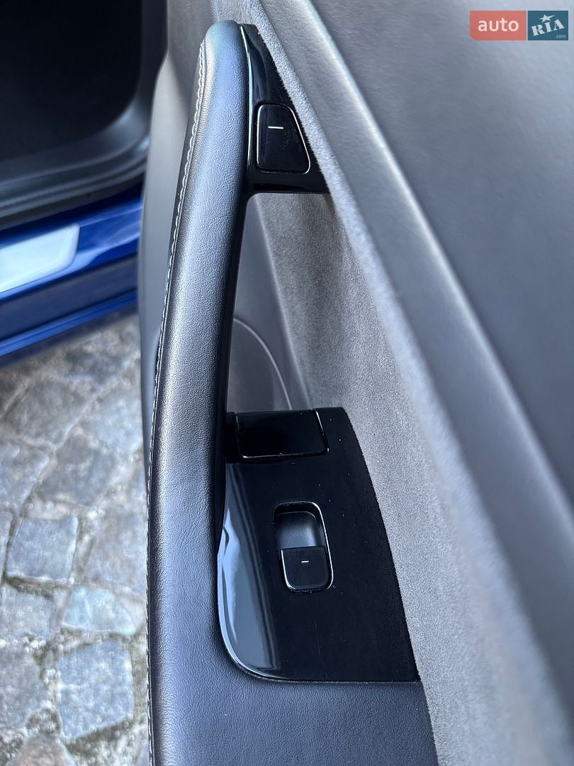 TESLA MODEL 3 2019 VIN 5YJ3E7EB0LF561385 фото оголошення 25 з 52