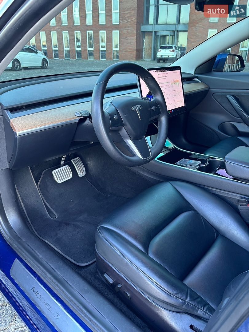 TESLA MODEL 3 2019 VIN 5YJ3E7EB0LF561385 фото оголошення 37 з 52