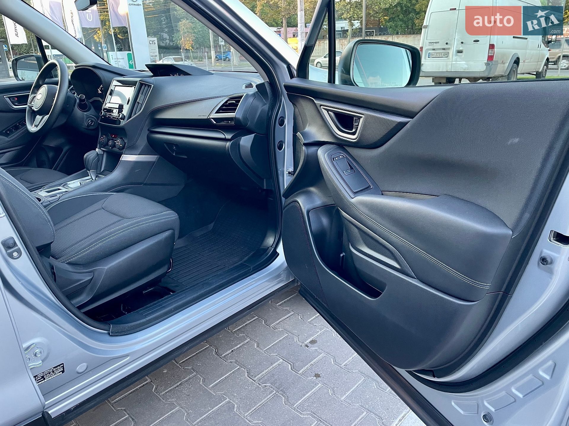 Subaru Forester 2019 VIN JF2SKADCXLH411992 фото оголошення 7 з 31