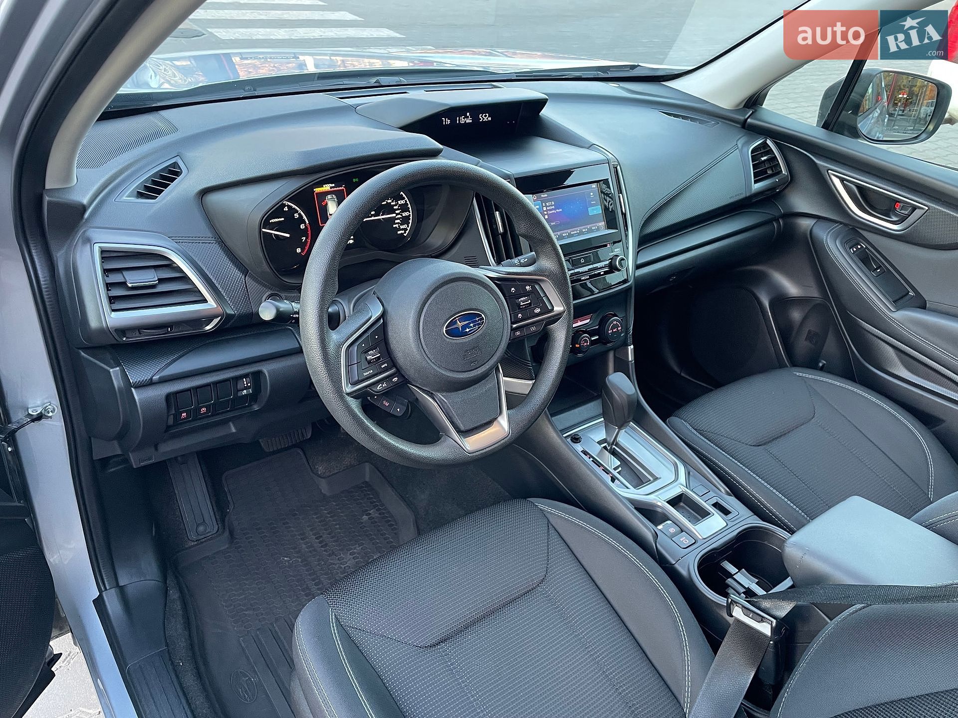 Subaru Forester 2019 VIN JF2SKADCXLH411992 фото оголошення 15 з 31
