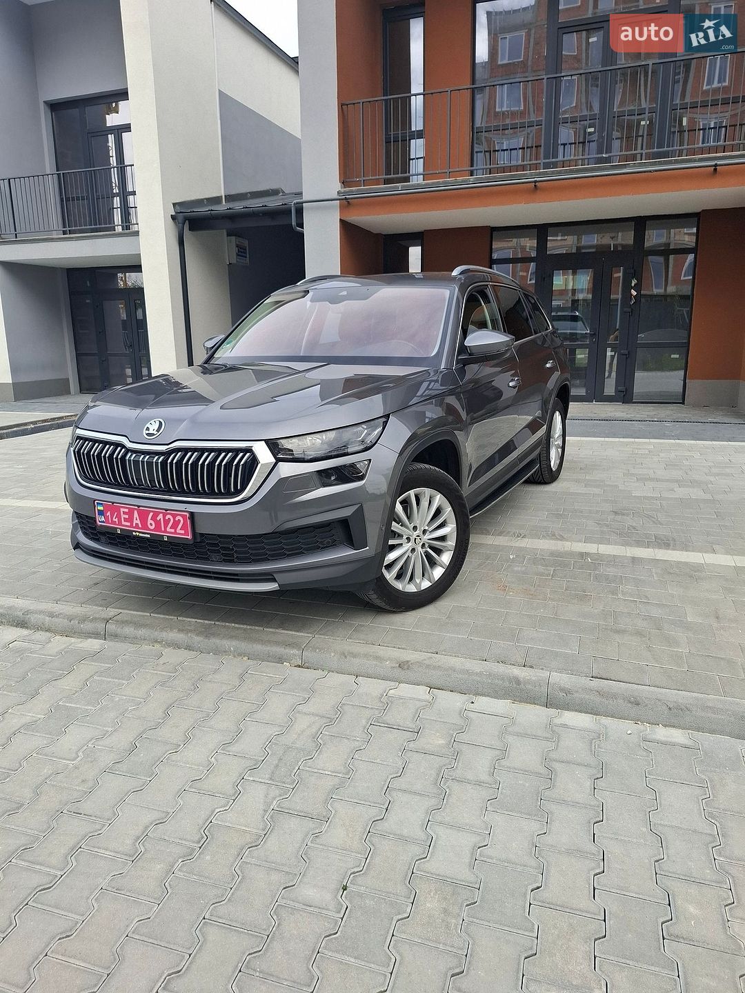 Skoda Kodiaq 2022 VIN TMBLJ9NSXP8017506 фото оголошення 4 з 81