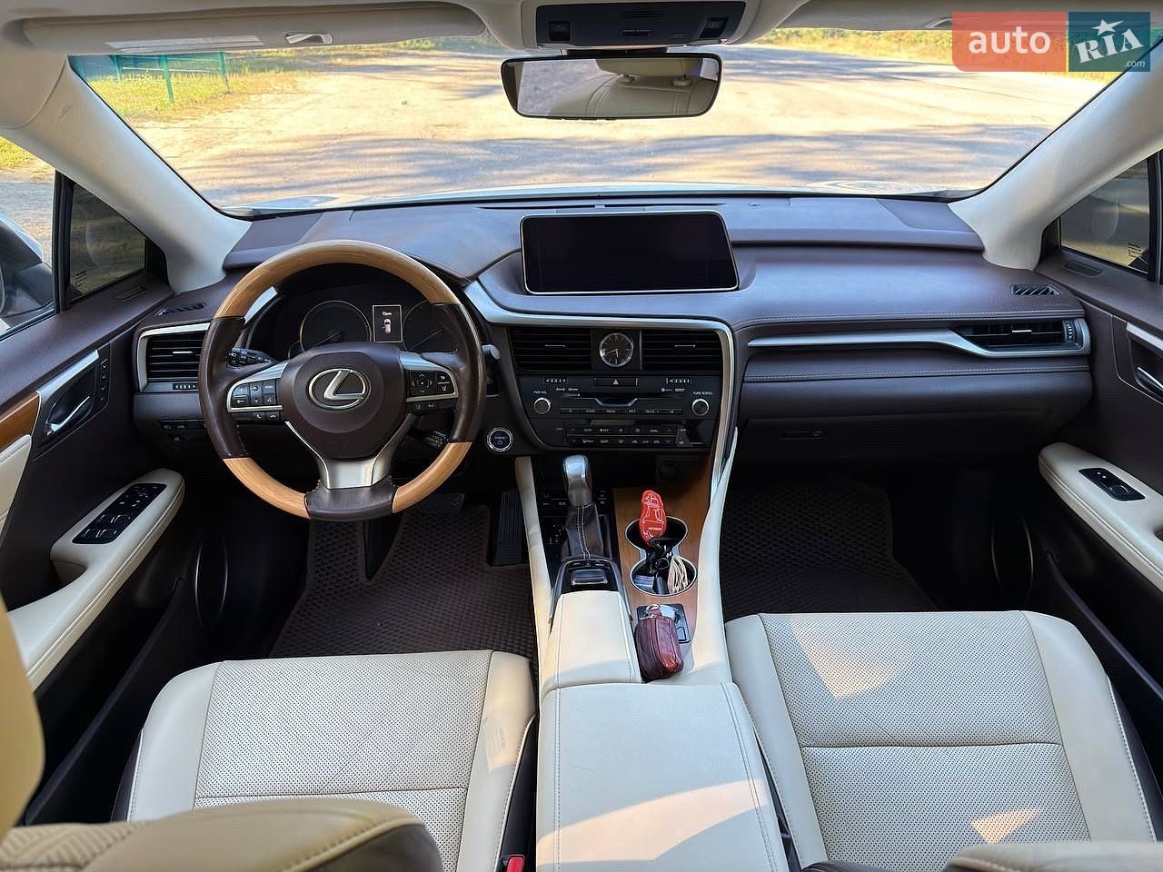 Lexus RX 2019 VIN 2T2BGMCA0KC038610 фото оголошення 10 з 20