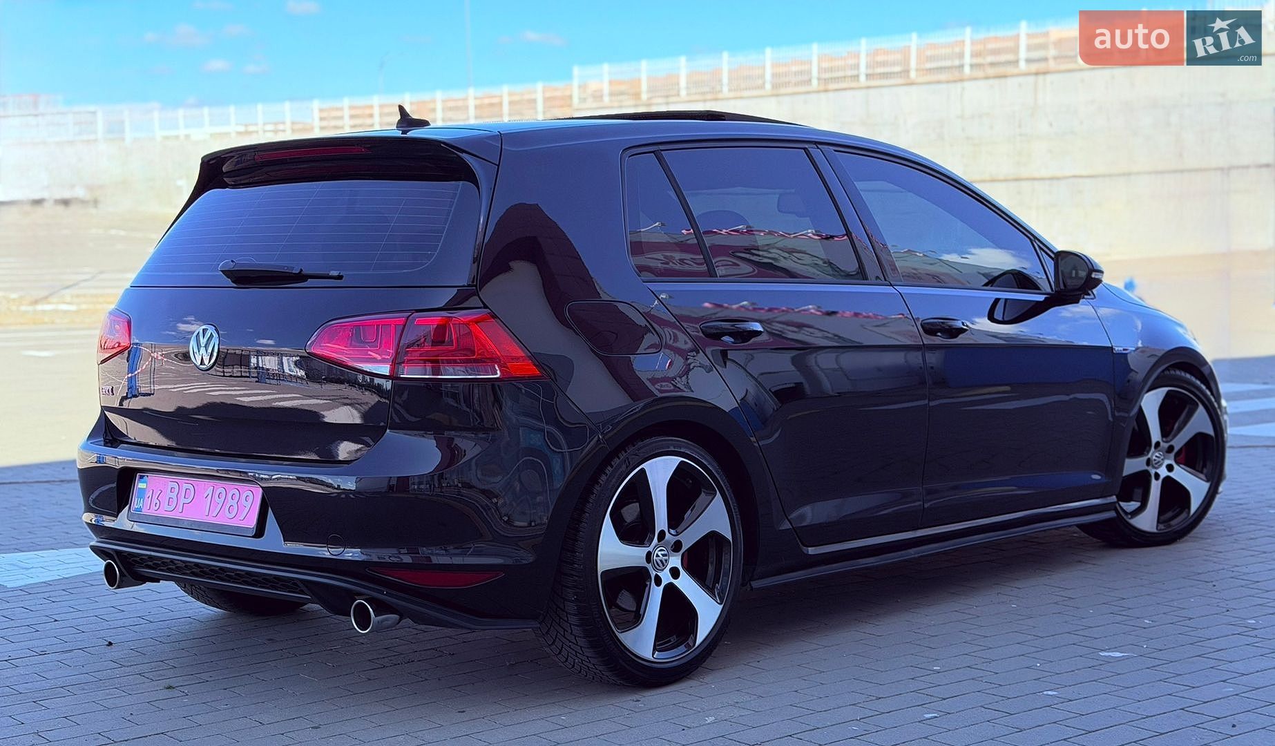 Volkswagen Golf GTI 2015 VIN 3VW4T7AU4FM004428 фото оголошення 4 з 46