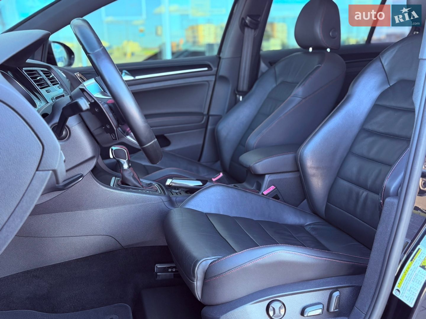 Volkswagen Golf GTI 2015 VIN 3VW4T7AU4FM004428 фото оголошення 21 з 46