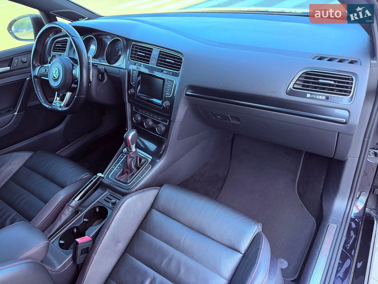 Volkswagen Golf GTI 2015 VIN 3VW4T7AU4FM004428 фото оголошення 36 з 46