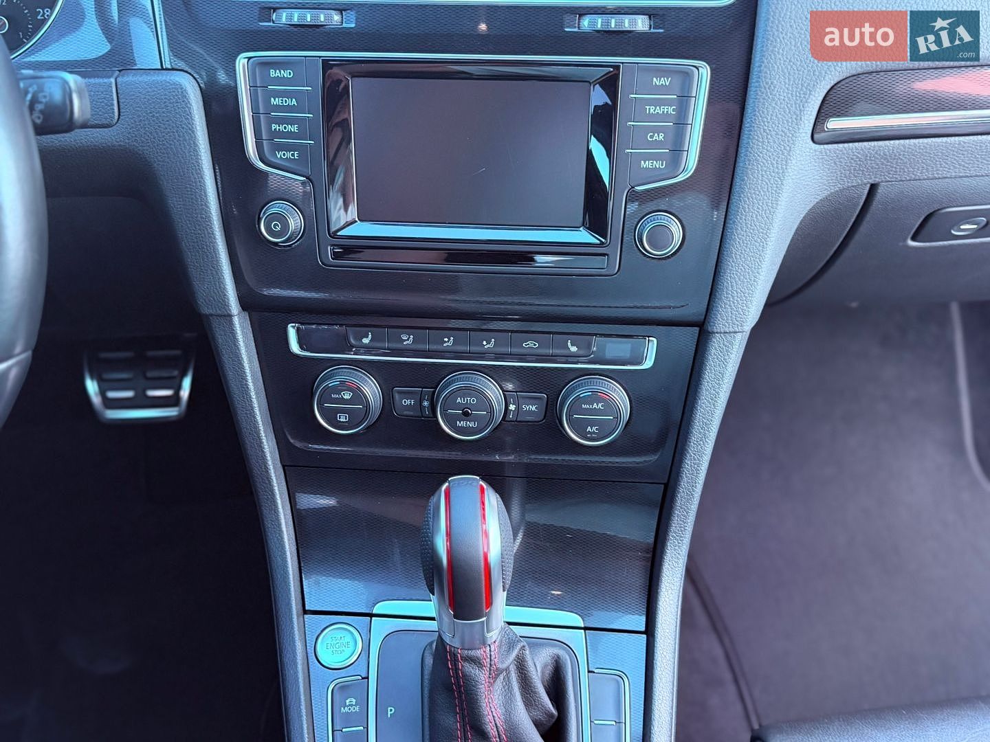 Volkswagen Golf GTI 2015 VIN 3VW4T7AU4FM004428 фото оголошення 42 з 46