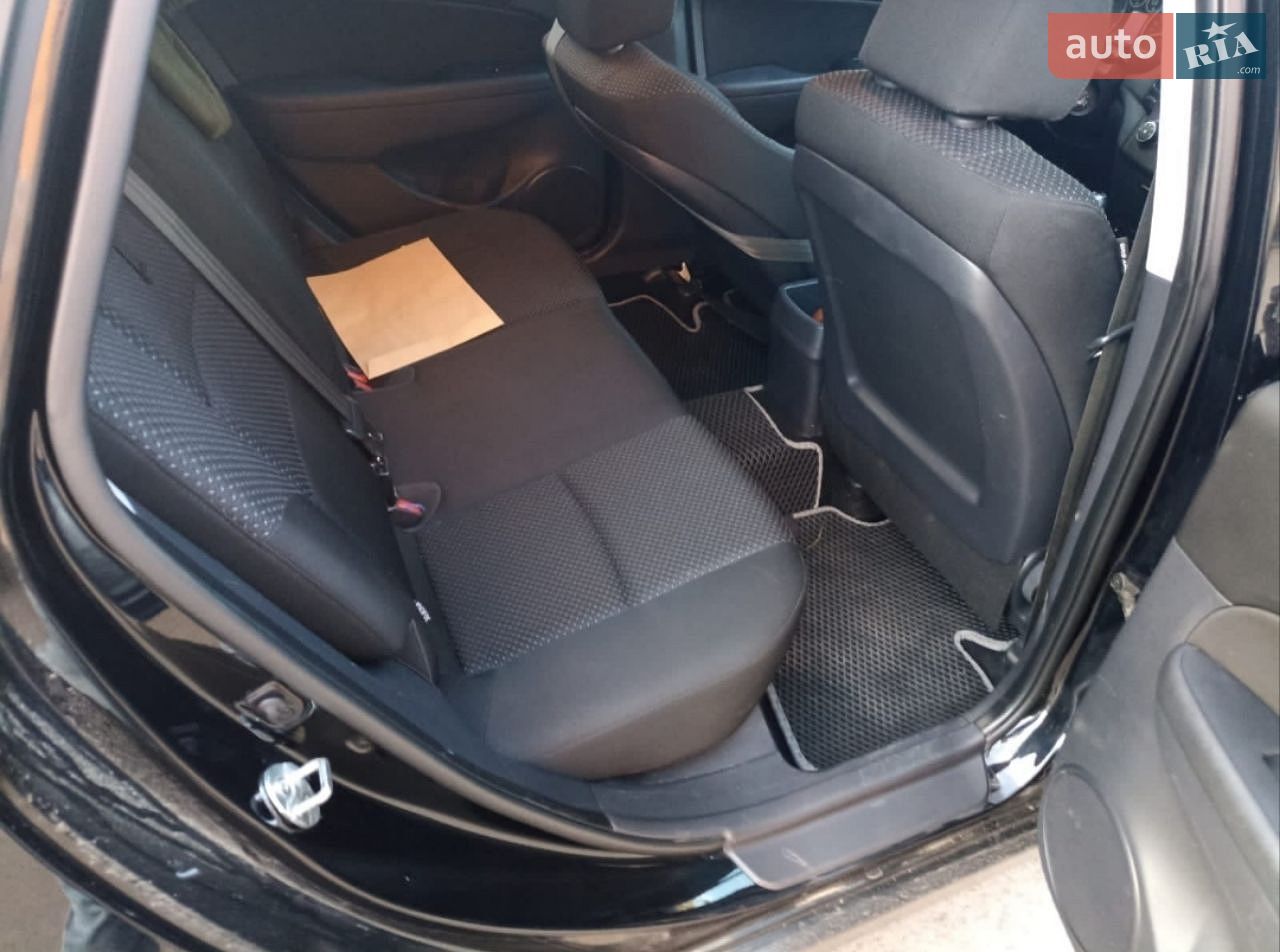 Hyundai i30 2012 VIN TMADB81SACJ096921 фото оголошення 4 з 9