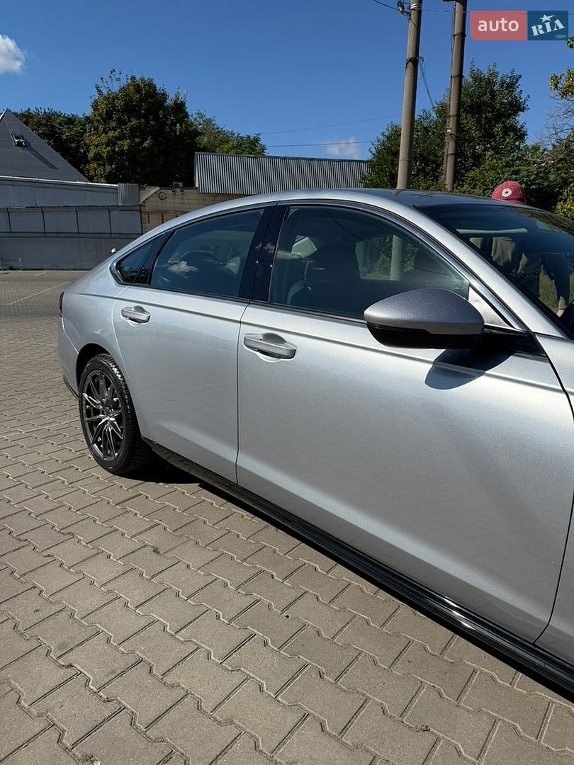 Honda Accord 2024 VIN 1HGCY2F67RA097879 фото оголошення 6 з 40