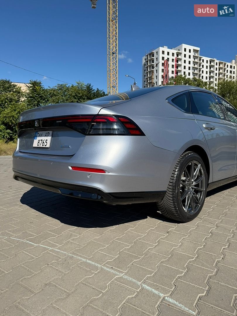 Honda Accord 2024 VIN 1HGCY2F67RA097879 фото оголошення 18 з 40
