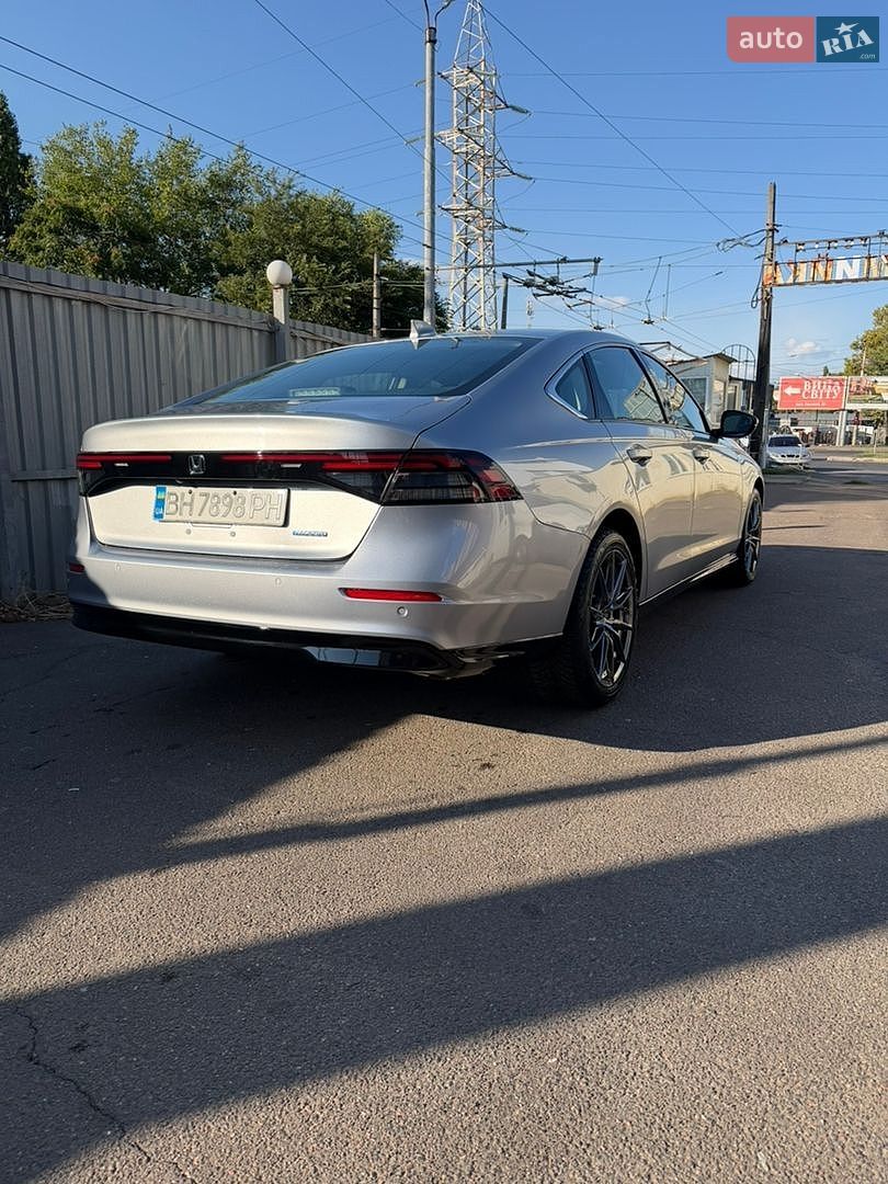 Honda Accord 2024 VIN 1HGCY2F67RA097879 фото оголошення 36 з 40
