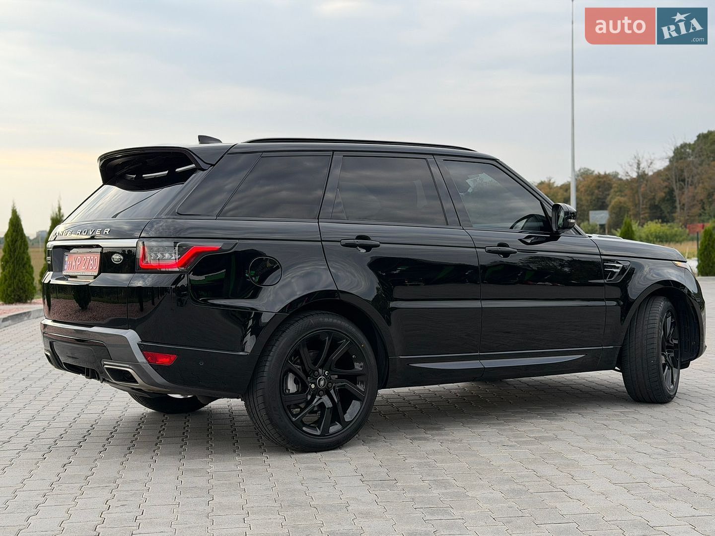 Land Rover Range Rover Sport 2019 VIN SALWR2RK6KA865948 фото оголошення 16 з 133
