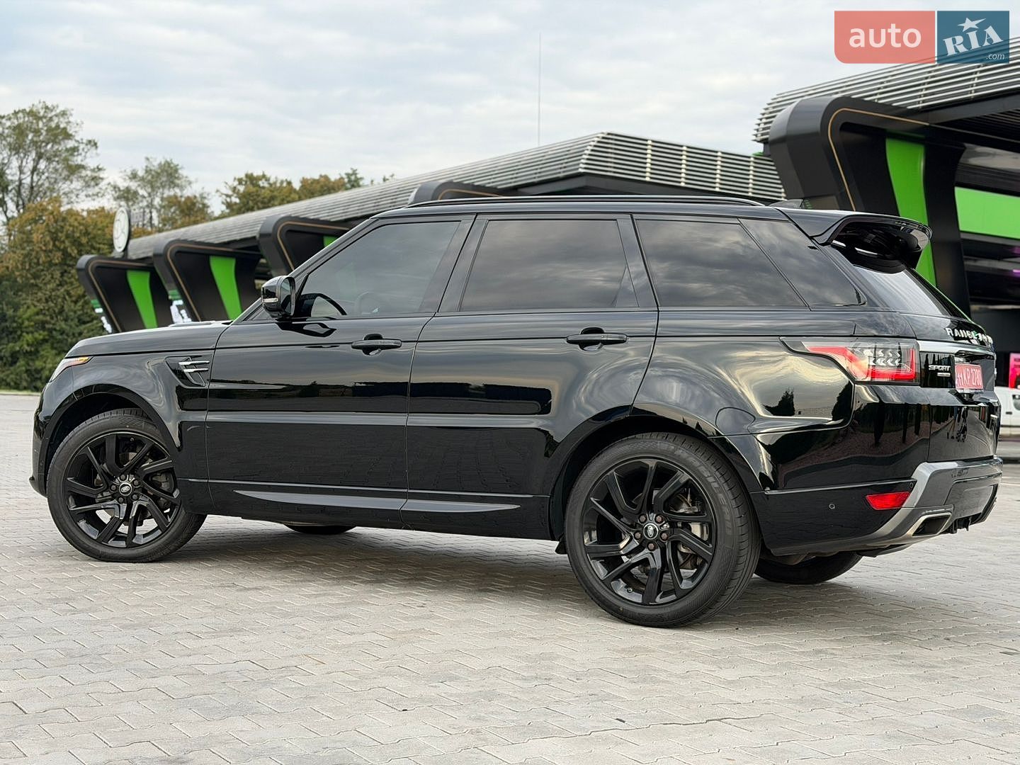 Land Rover Range Rover Sport 2019 VIN SALWR2RK6KA865948 фото оголошення 28 з 133