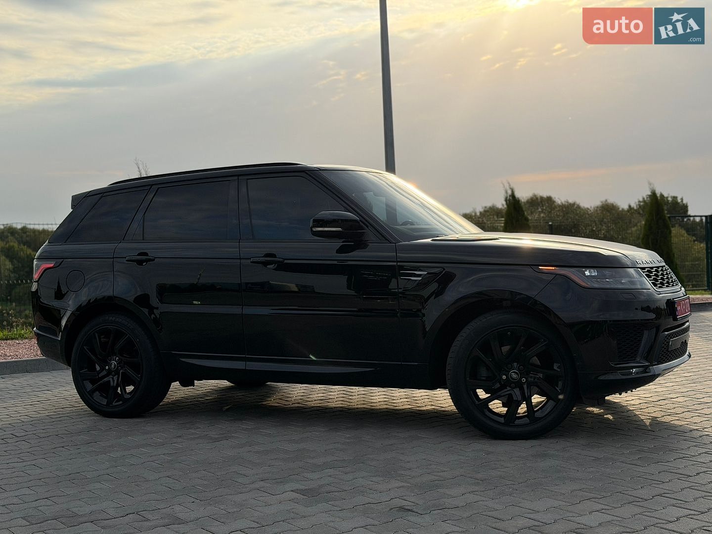 Land Rover Range Rover Sport 2019 VIN SALWR2RK6KA865948 фото оголошення 67 з 133