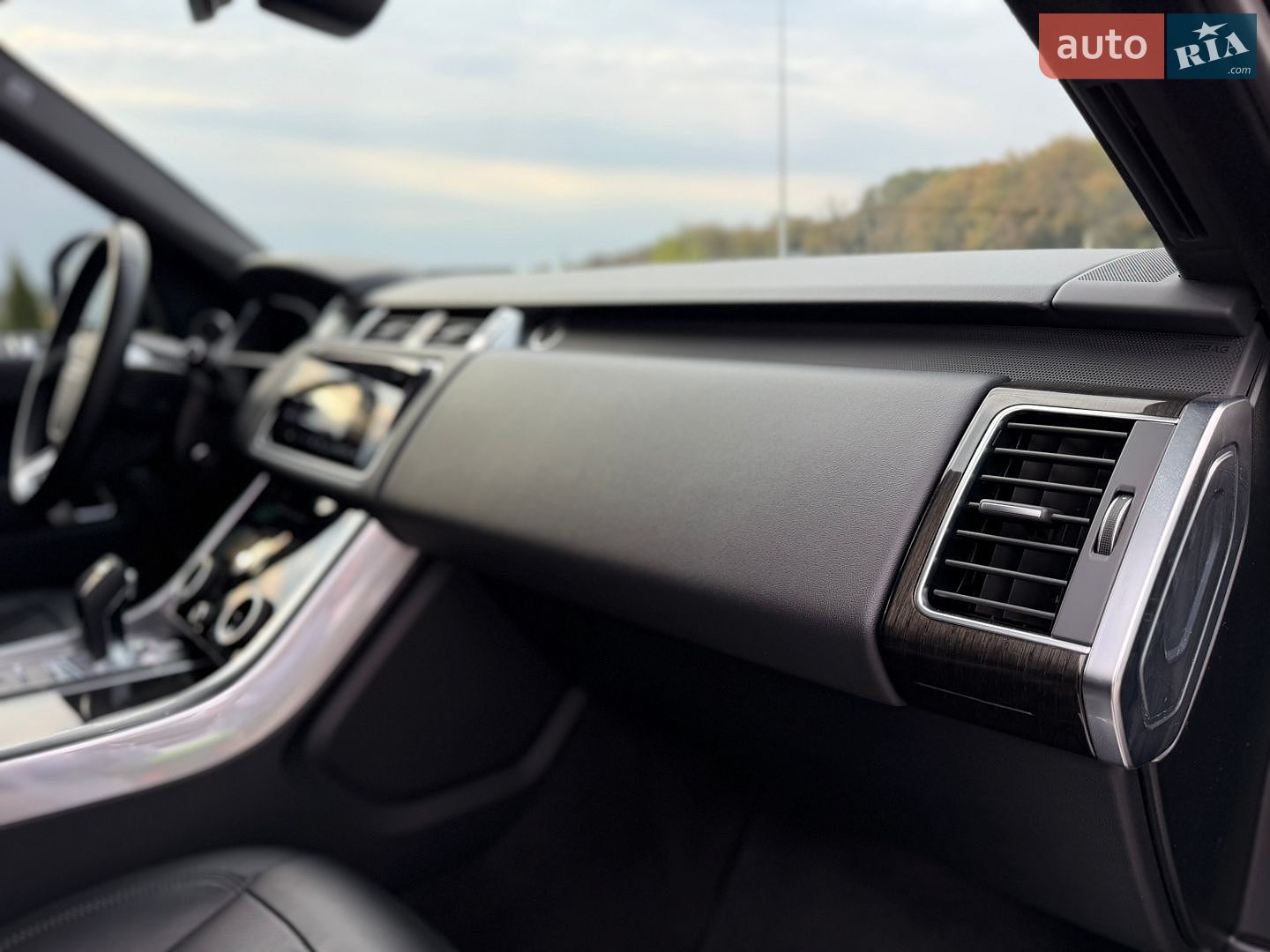 Land Rover Range Rover Sport 2019 VIN SALWR2RK6KA865948 фото оголошення 106 з 133