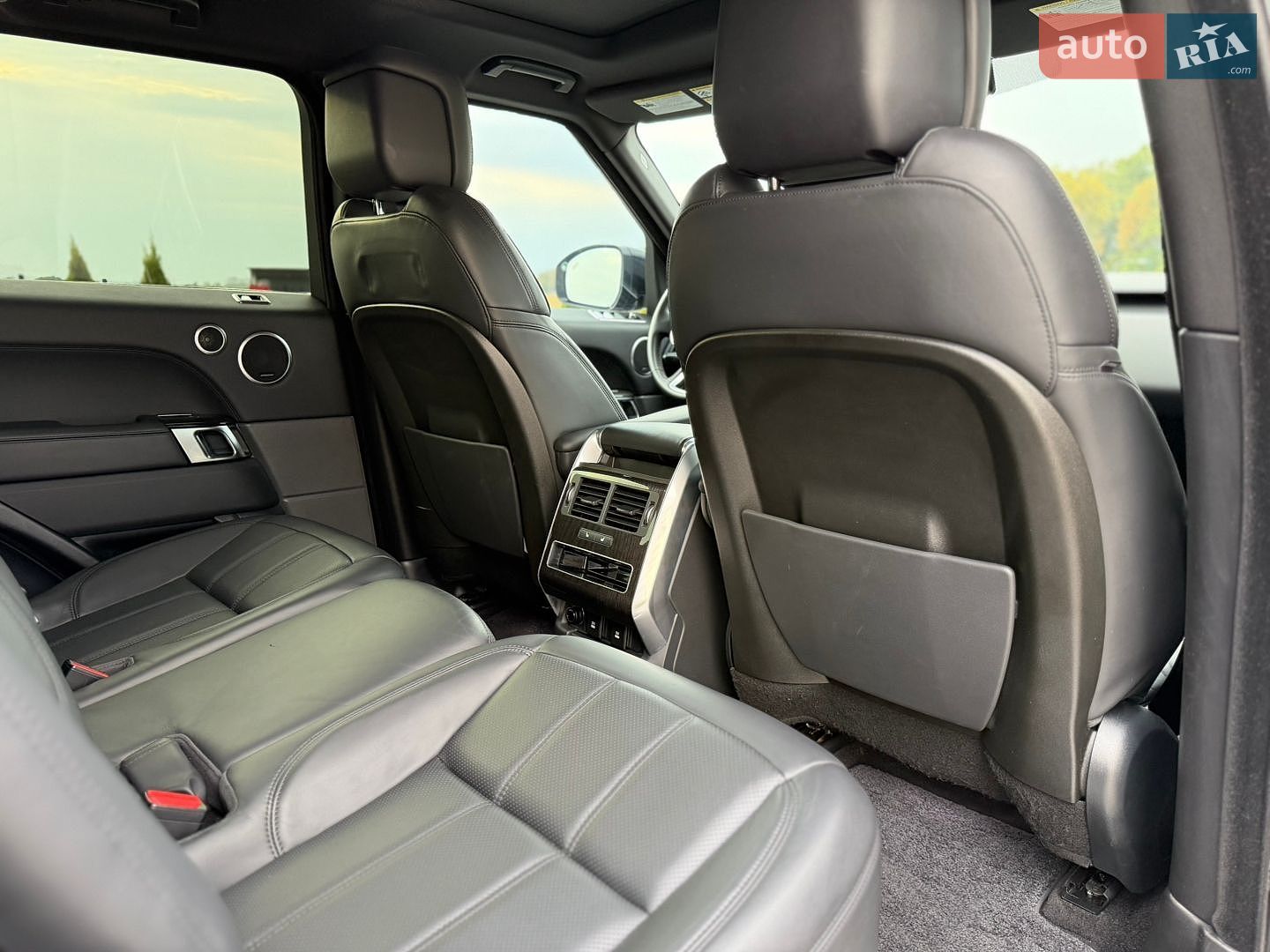 Land Rover Range Rover Sport 2019 VIN SALWR2RK6KA865948 фото оголошення 113 з 133