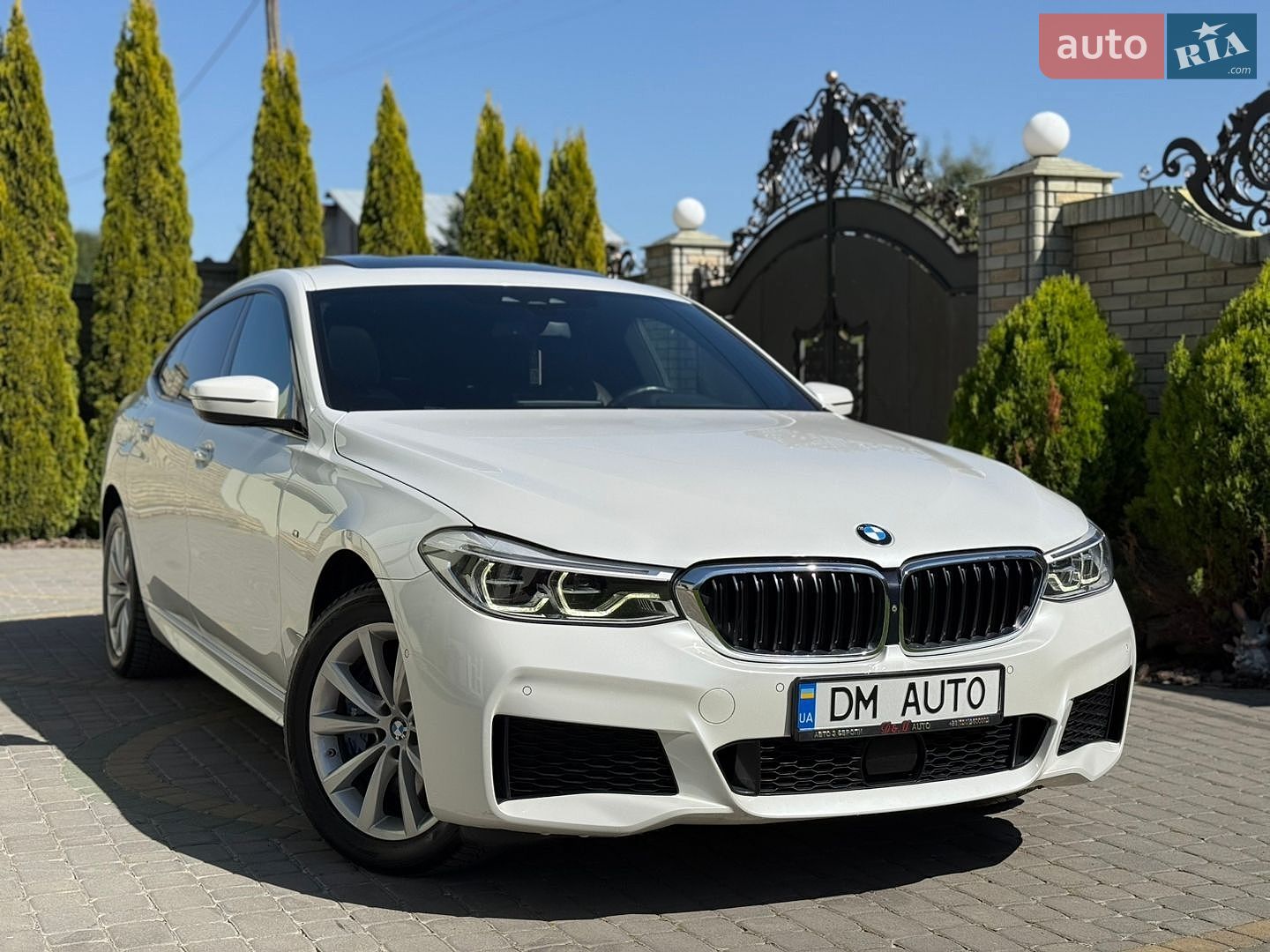 BMW 6 Series GT 2018 VIN WBAJW810X0BK59886 фото оголошення 104 з 147