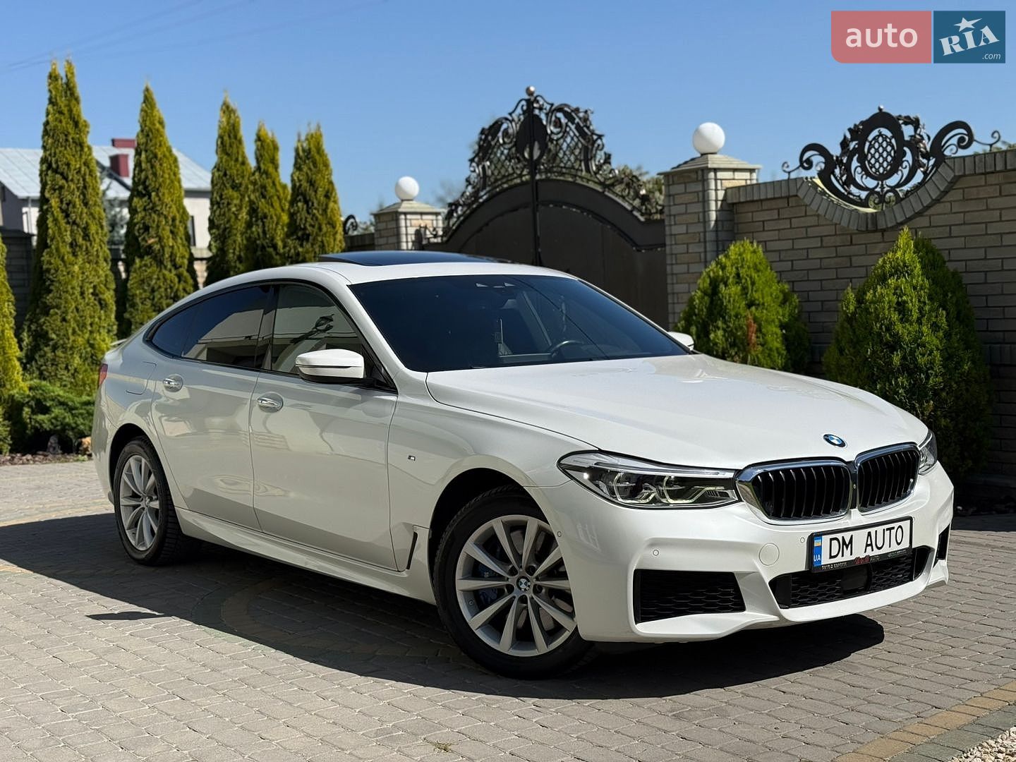 BMW 6 Series GT 2018 VIN WBAJW810X0BK59886 фото оголошення 106 з 147