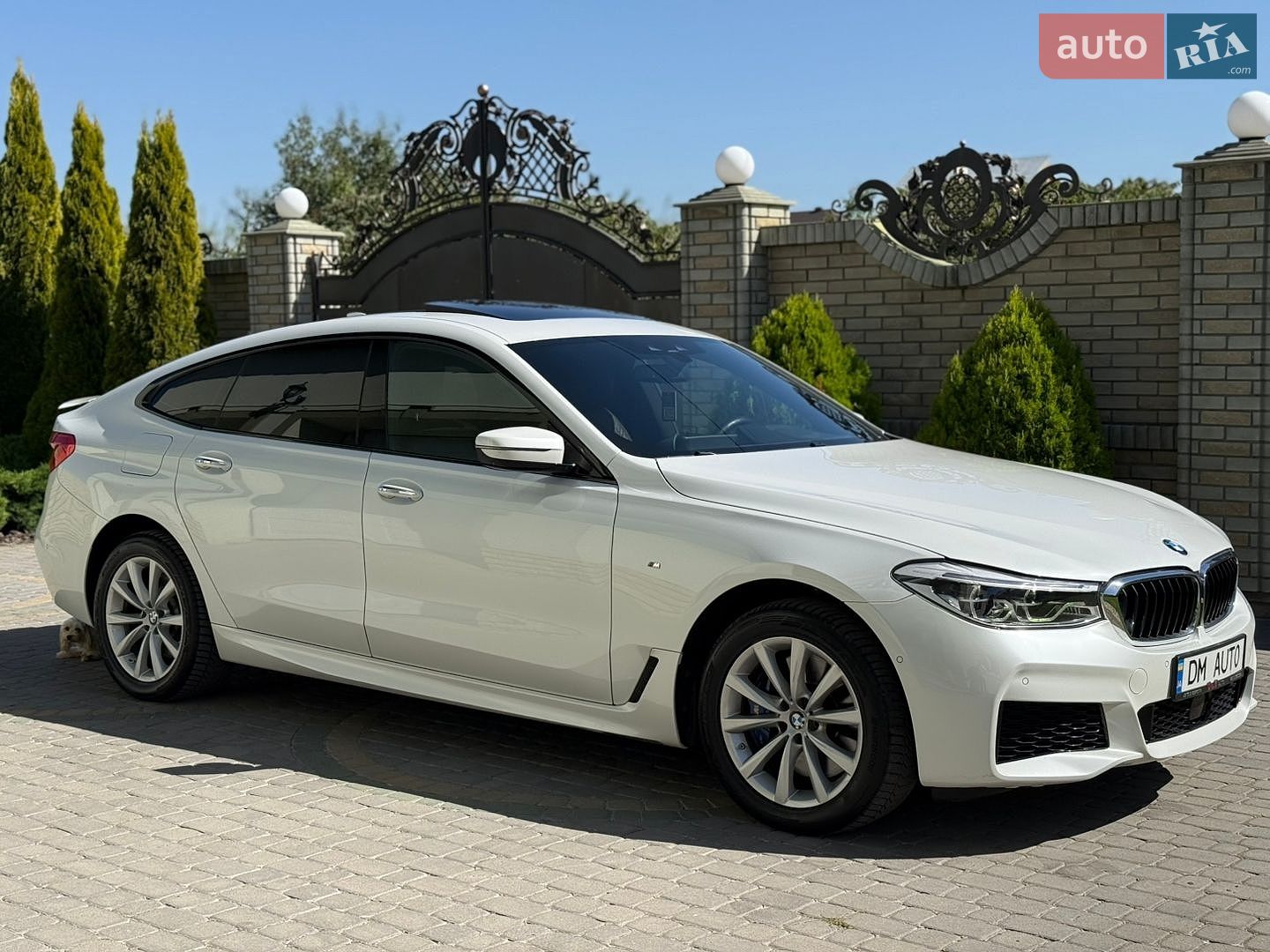 BMW 6 Series GT 2018 VIN WBAJW810X0BK59886 фото оголошення 118 з 147