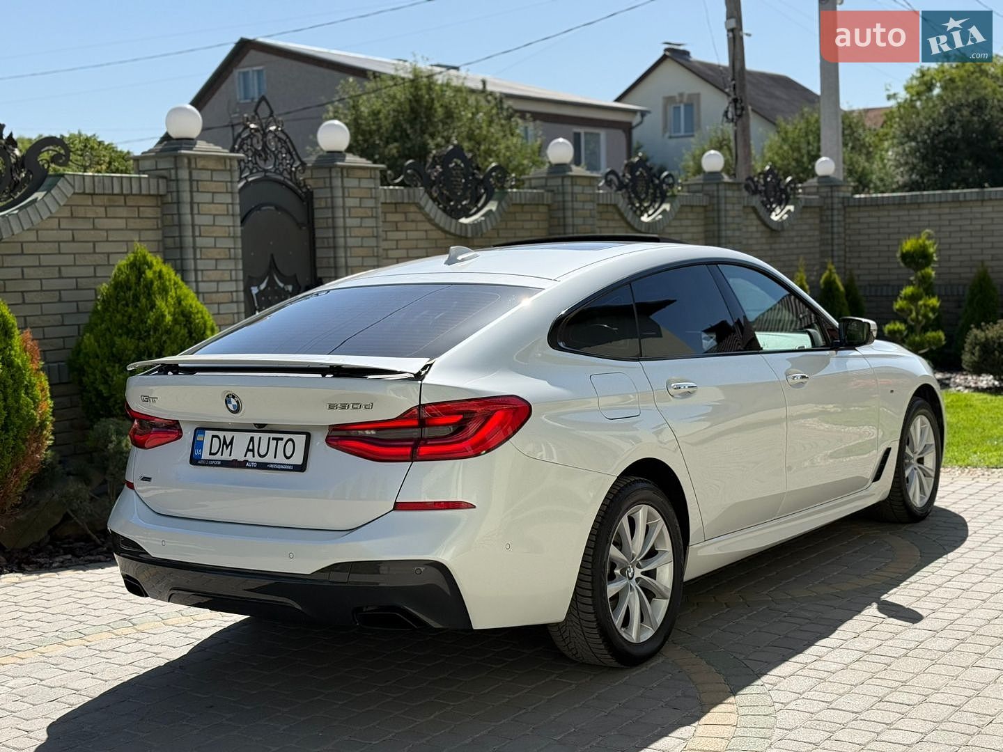 BMW 6 Series GT 2018 VIN WBAJW810X0BK59886 фото оголошення 119 з 147