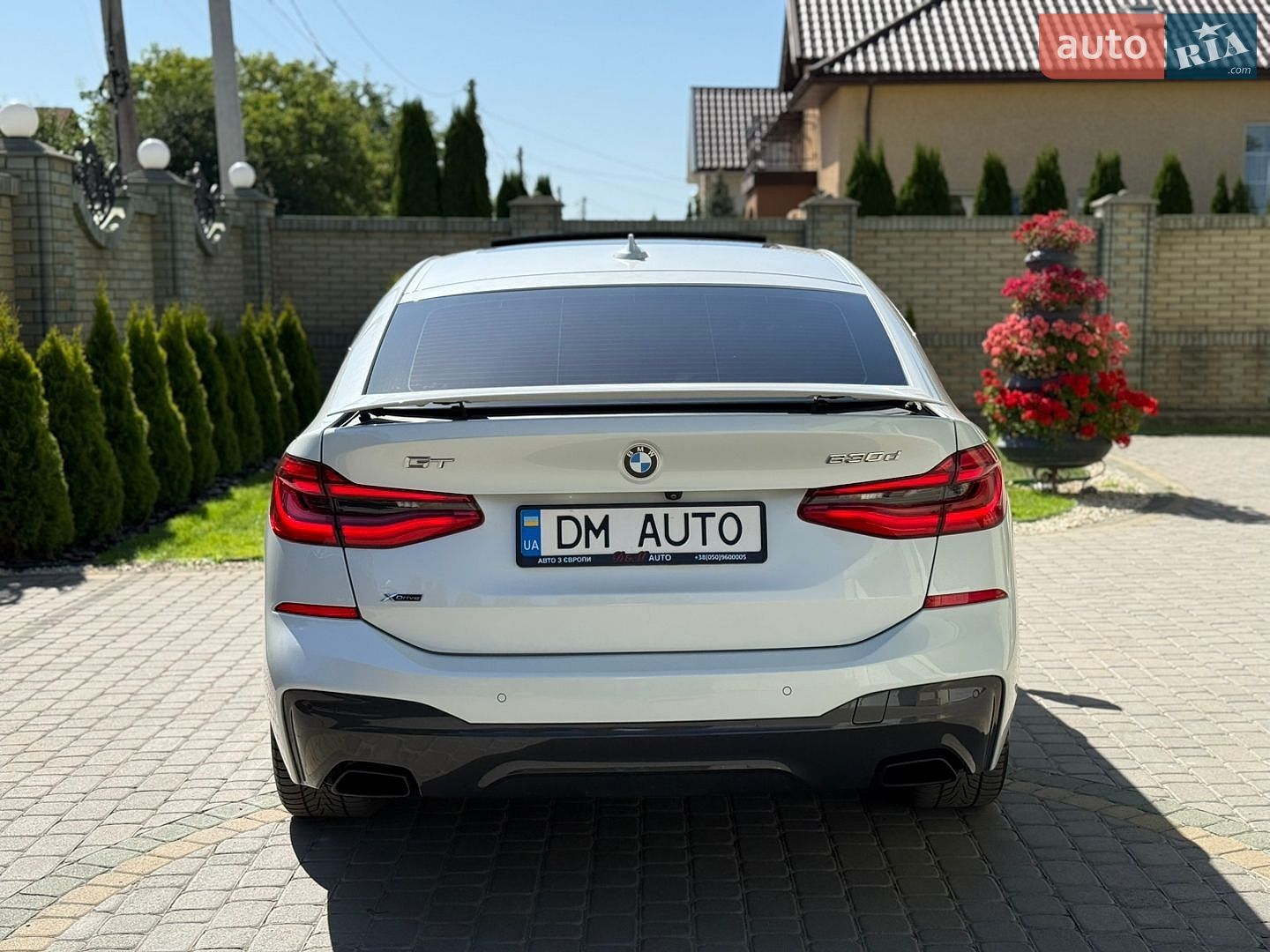 BMW 6 Series GT 2018 VIN WBAJW810X0BK59886 фото оголошення 121 з 147