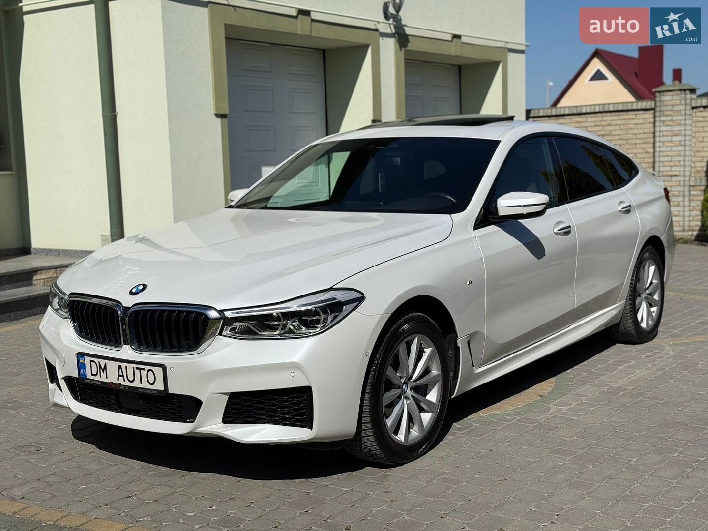 BMW 6 Series GT 2018 VIN WBAJW810X0BK59886 фото оголошення 123 з 147