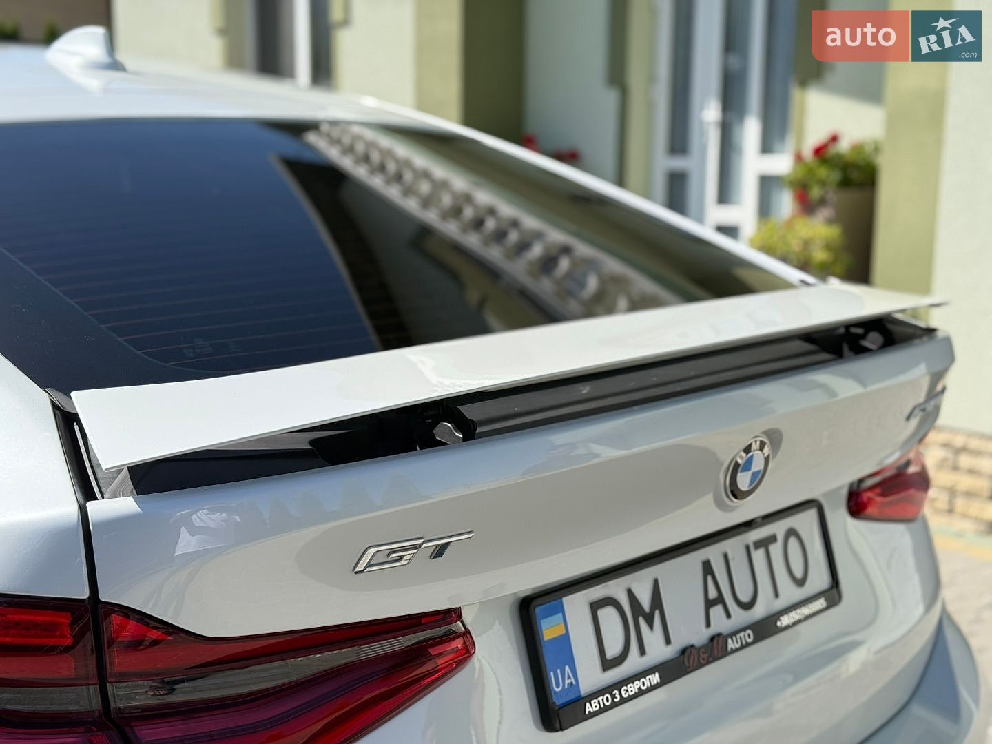 BMW 6 Series GT 2018 VIN WBAJW810X0BK59886 фото оголошення 134 з 147
