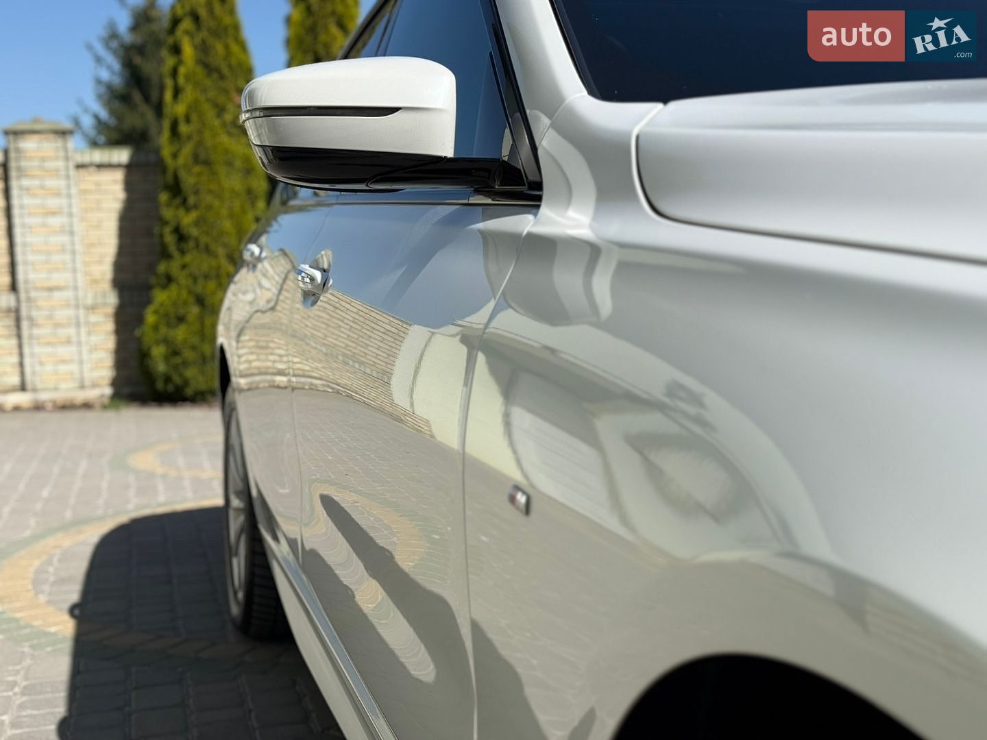 BMW 6 Series GT 2018 VIN WBAJW810X0BK59886 фото оголошення 142 з 147