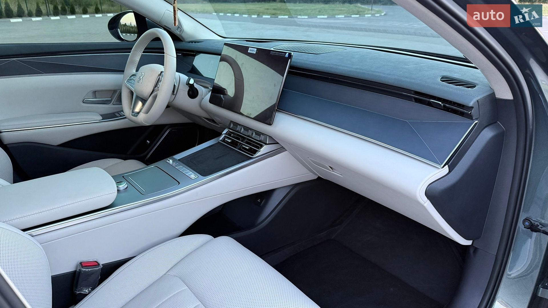 BYD Han L 2025 VIN LGXCH6CD0S0623650 фото оголошення 60 з 91