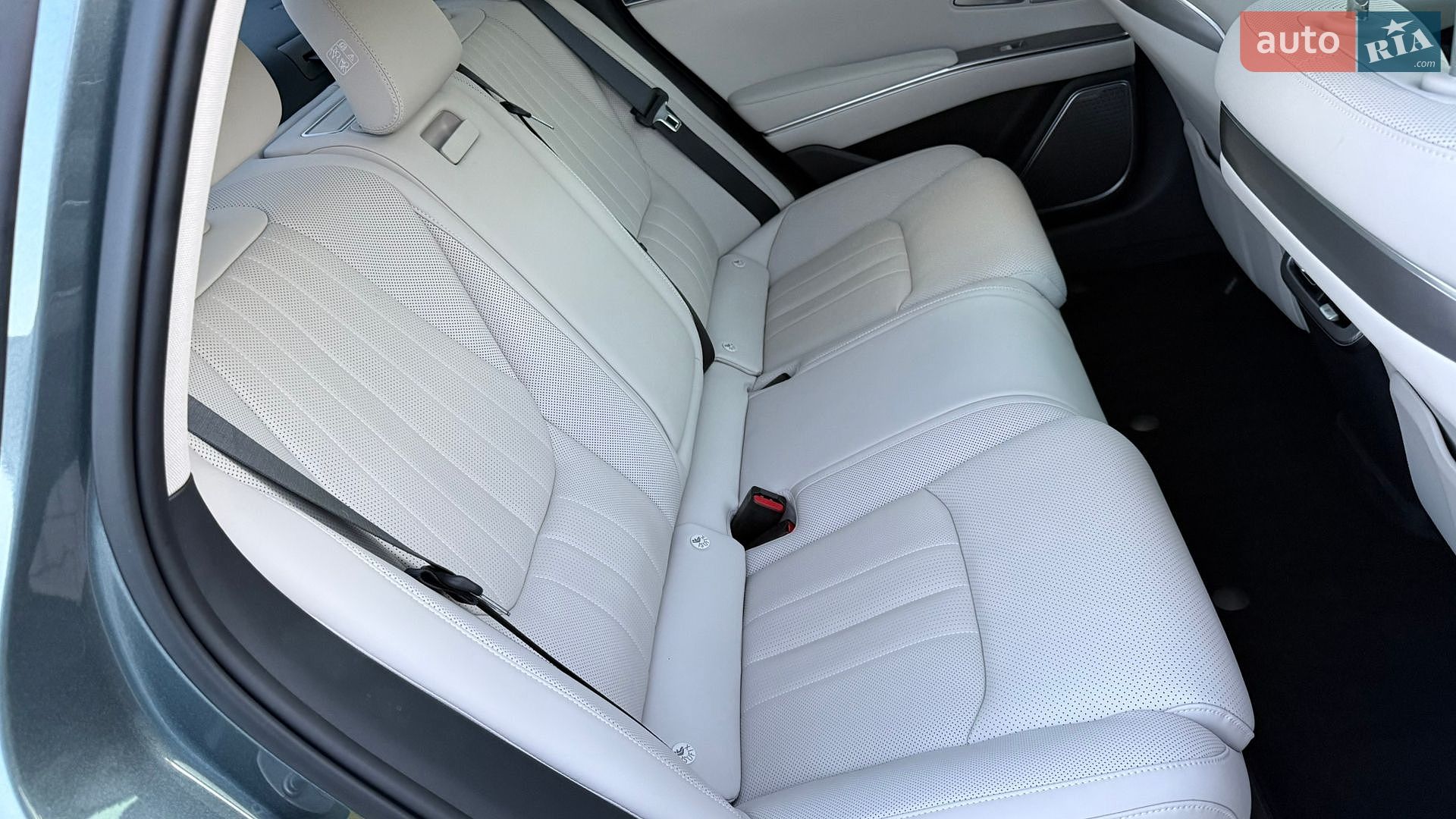 BYD Han L 2025 VIN LGXCH6CD0S0623650 фото оголошення 65 з 91
