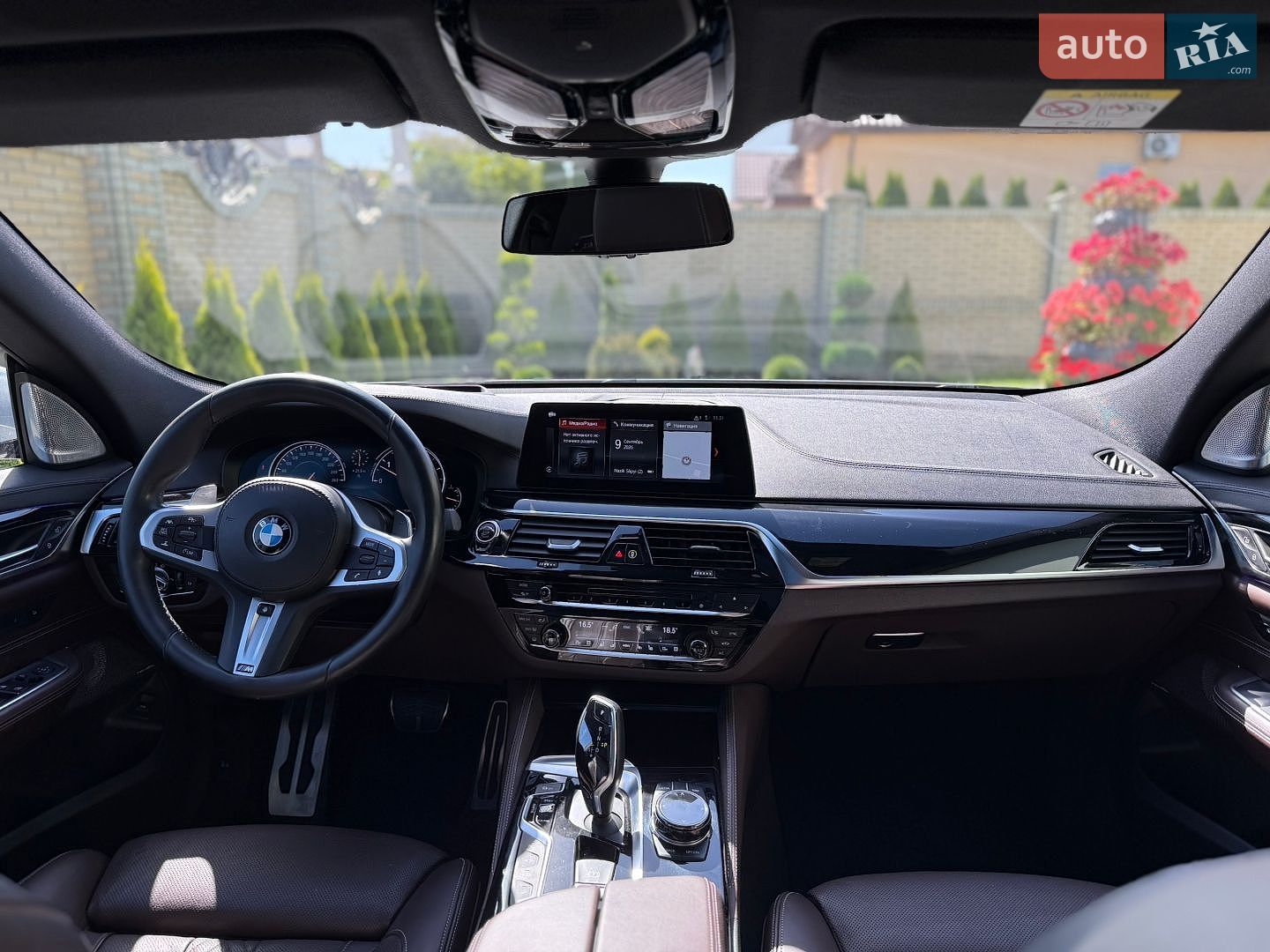 BMW 6 Series GT 2018 VIN WBAJW810X0BK59886 фото оголошення 17 з 147