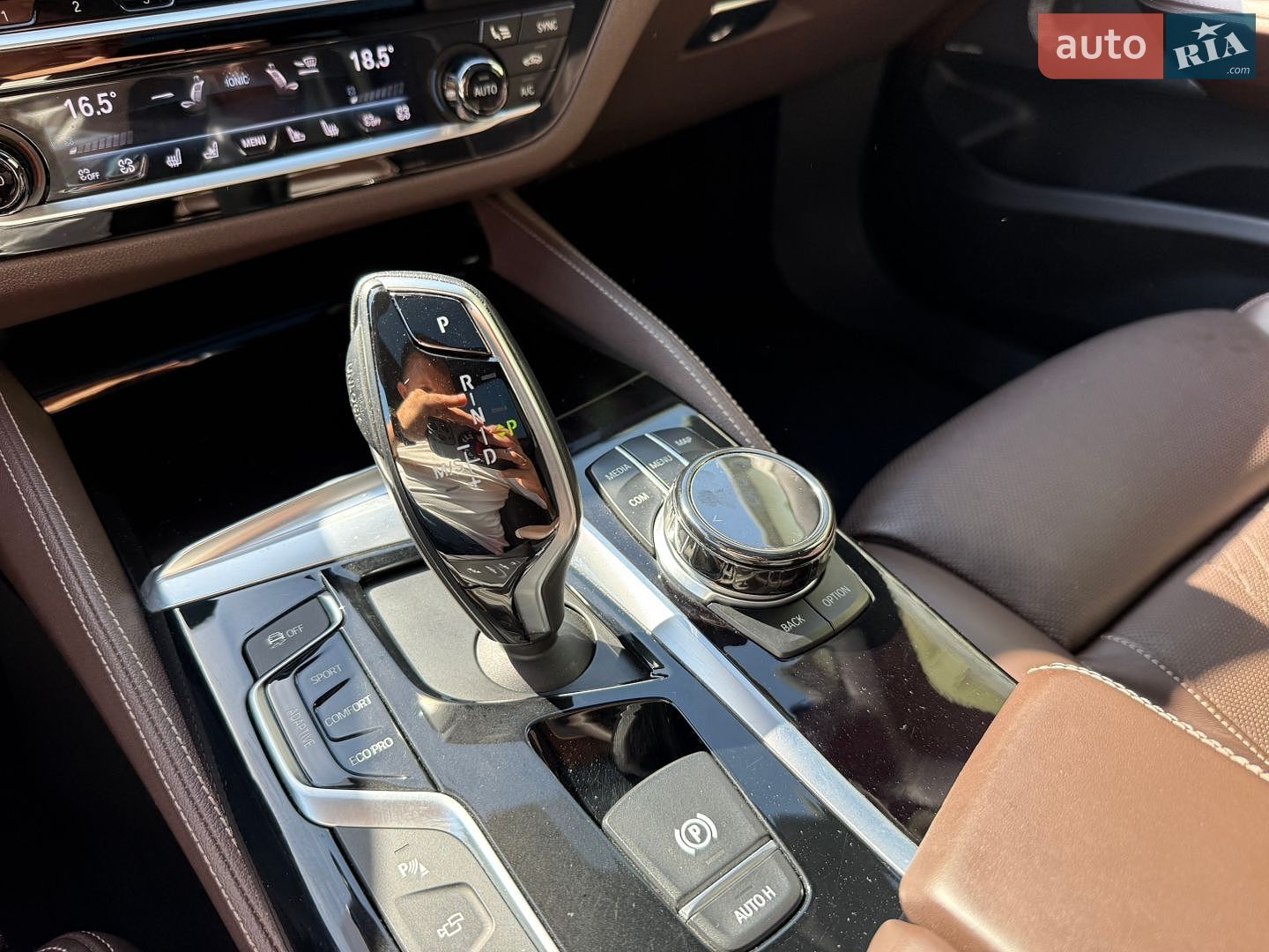 BMW 6 Series GT 2018 VIN WBAJW810X0BK59886 фото оголошення 32 з 147
