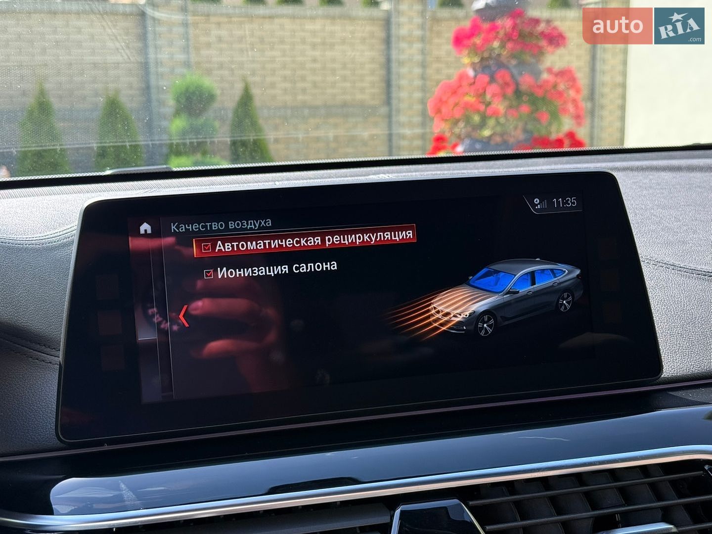 BMW 6 Series GT 2018 VIN WBAJW810X0BK59886 фото оголошення 48 з 147