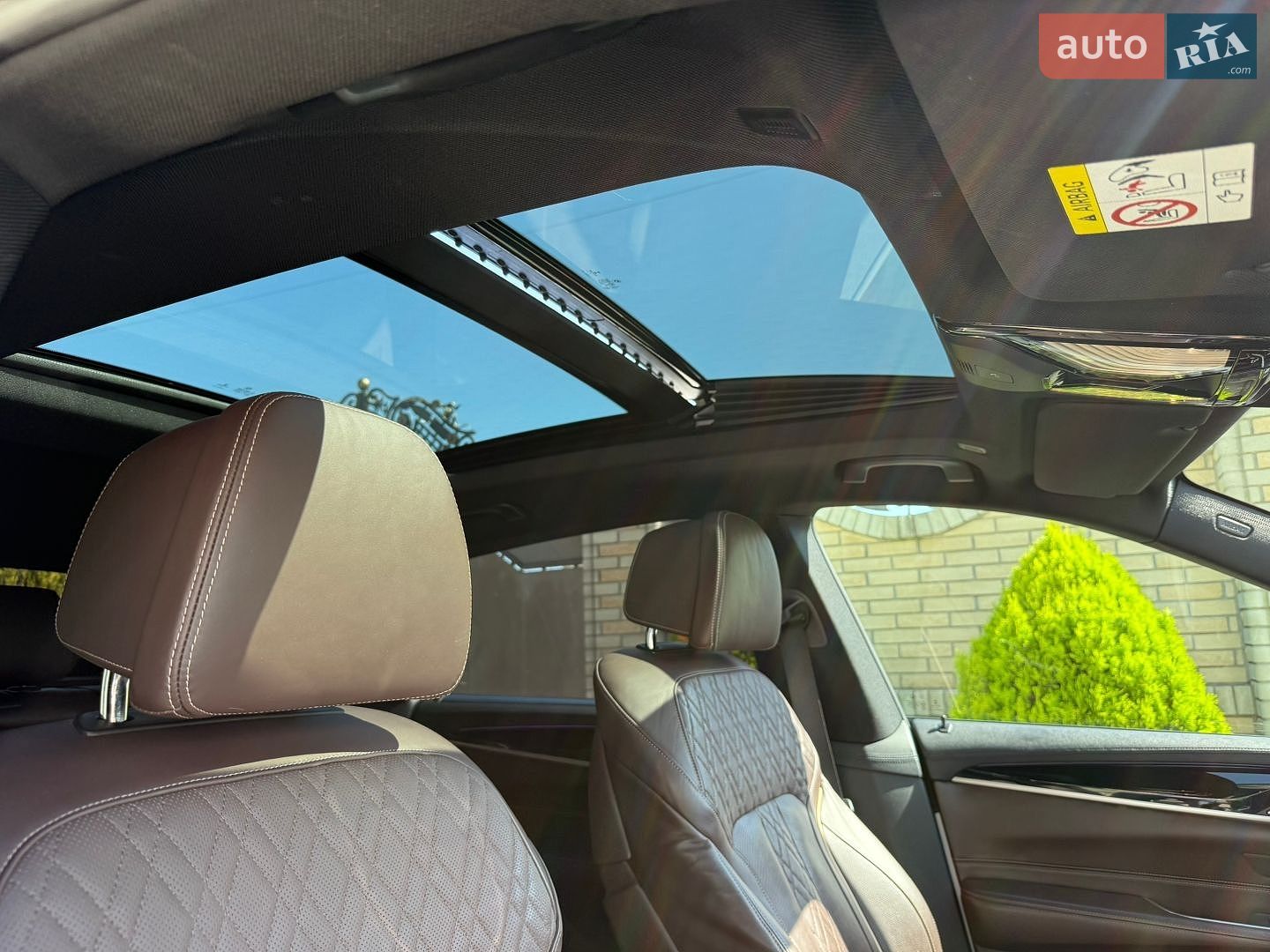 BMW 6 Series GT 2018 VIN WBAJW810X0BK59886 фото оголошення 65 з 147