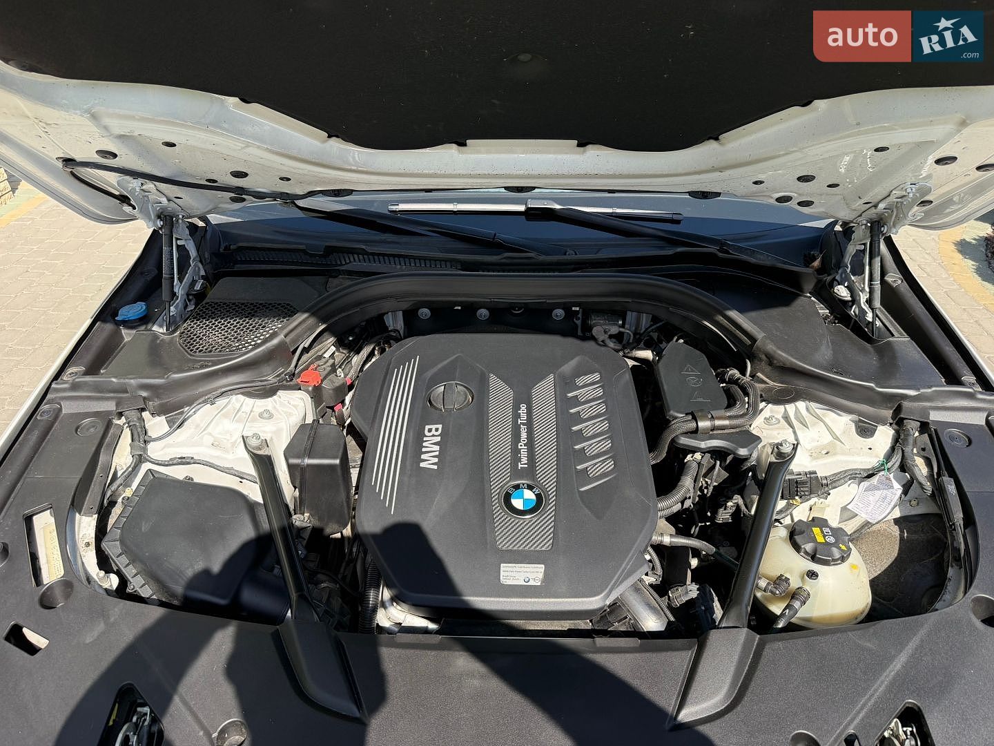 BMW 6 Series GT 2018 VIN WBAJW810X0BK59886 фото оголошення 91 з 147
